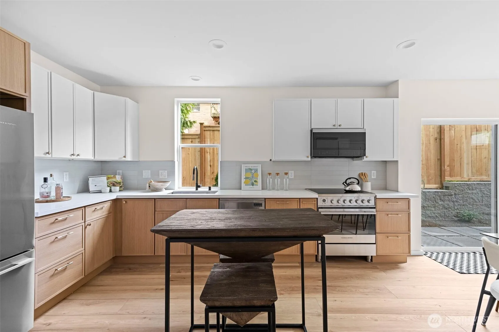 5125 S Brandon Street , Seattle, WA 98118