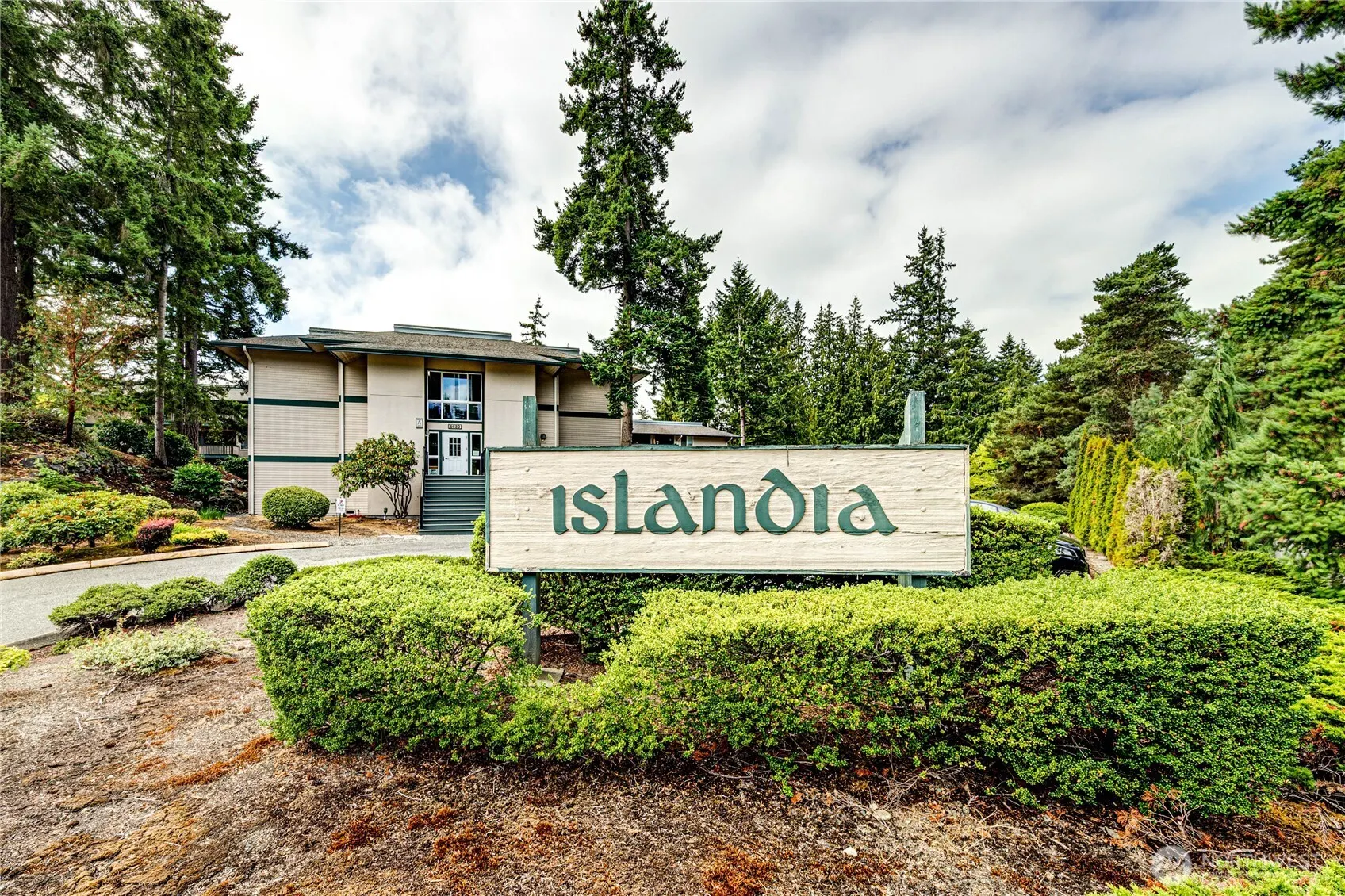 5620 200th Street SW #A110, Lynnwood, WA 98036-6264