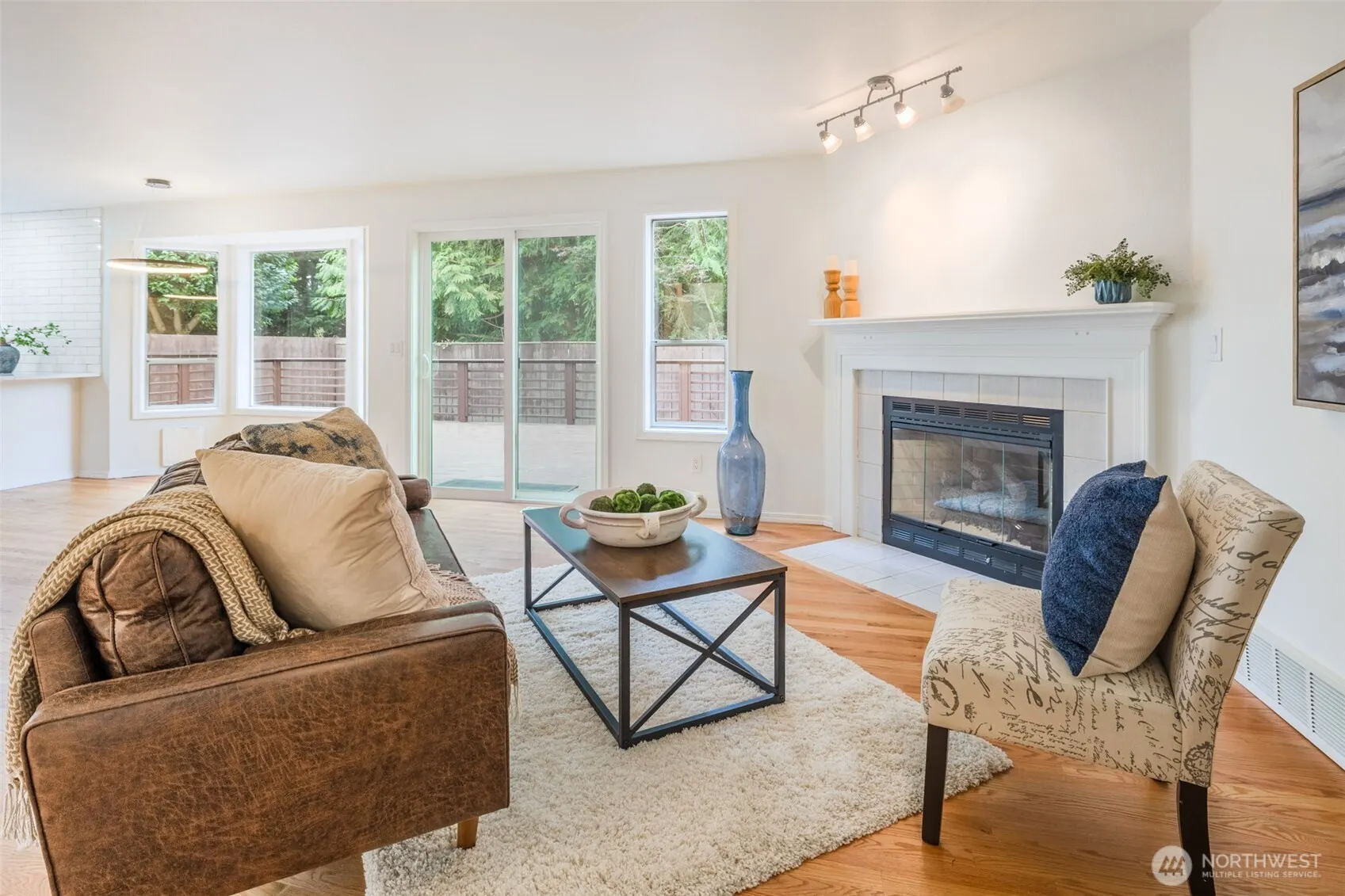 10305 SE 190th Place , Renton, WA 98055