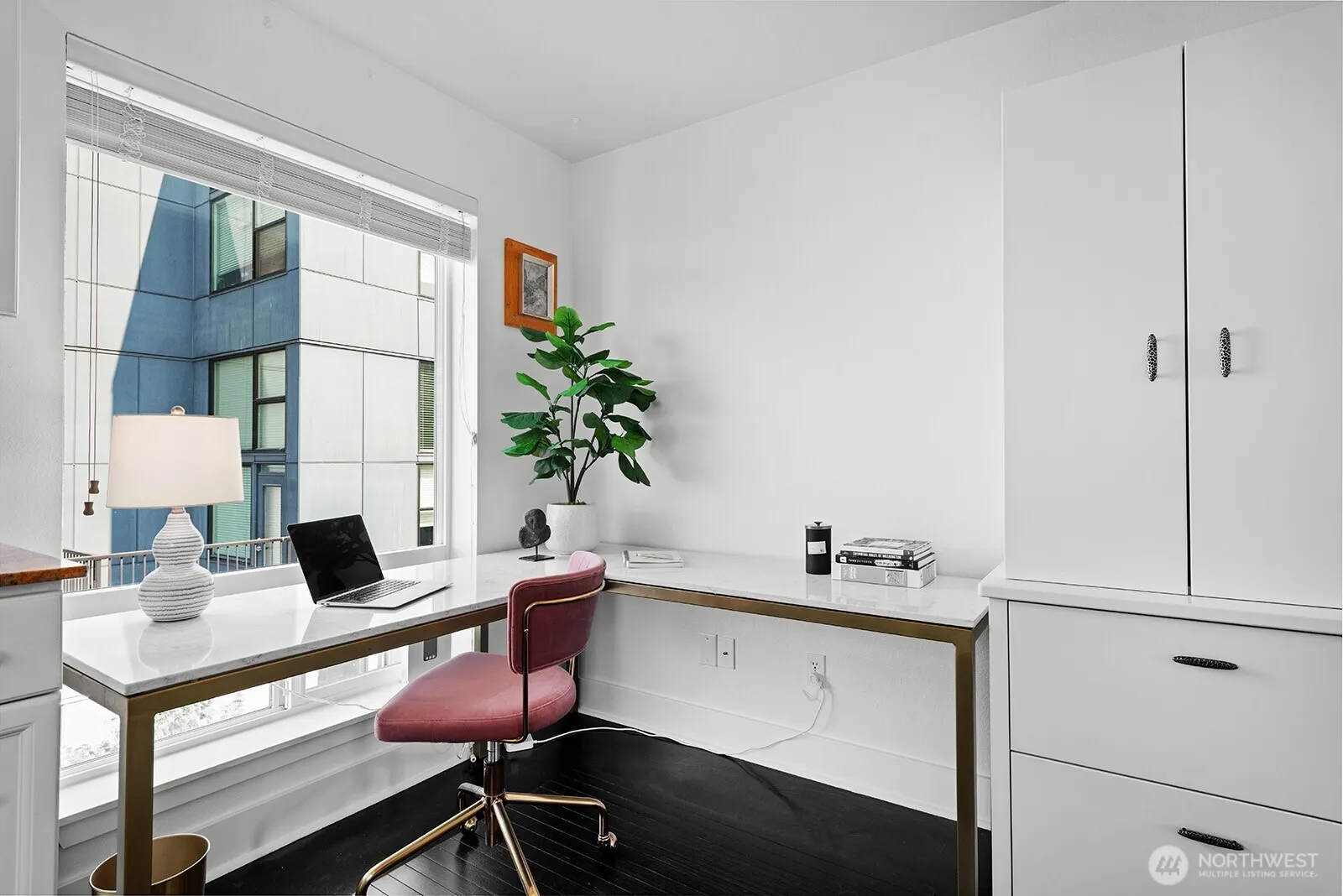 1805 Bellevue Avenue #503, Seattle, WA 98122