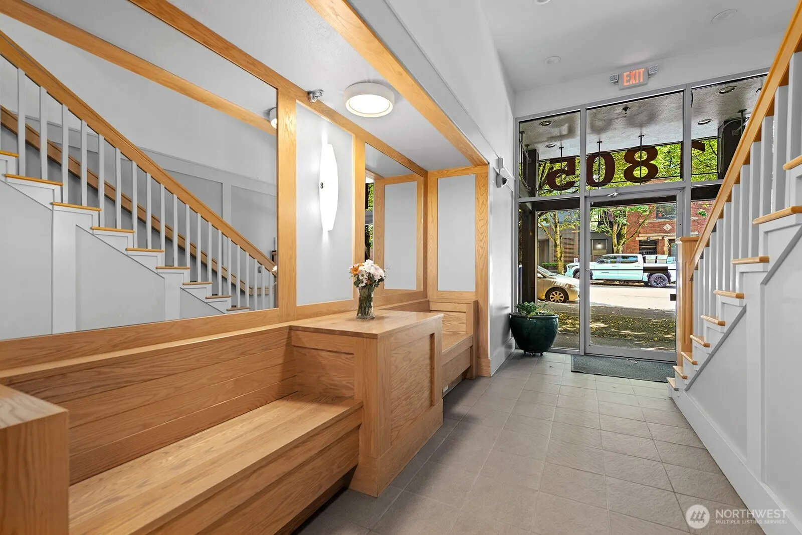 1805 Bellevue Avenue #503, Seattle, WA 98122