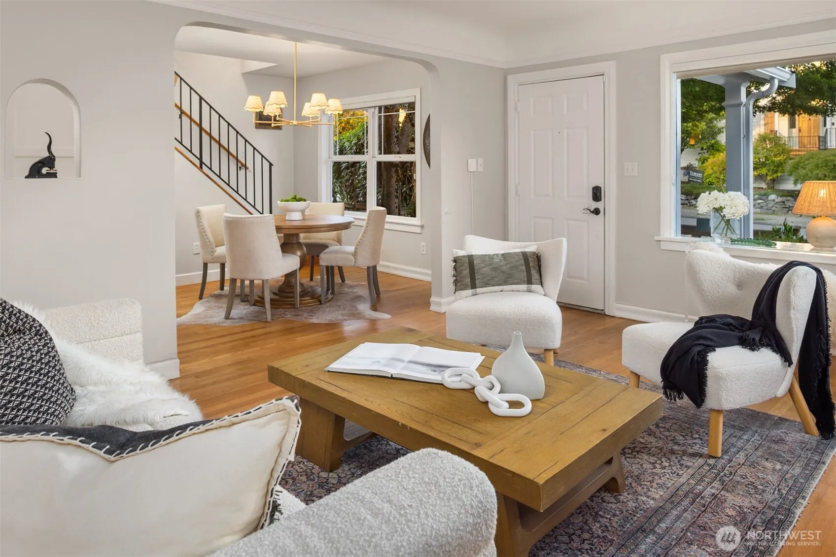 6245 25th Avenue NE, Seattle, WA 98115