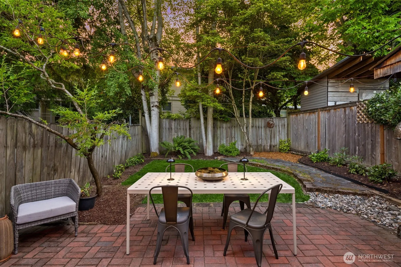 6245 25th Avenue NE, Seattle, WA 98115
