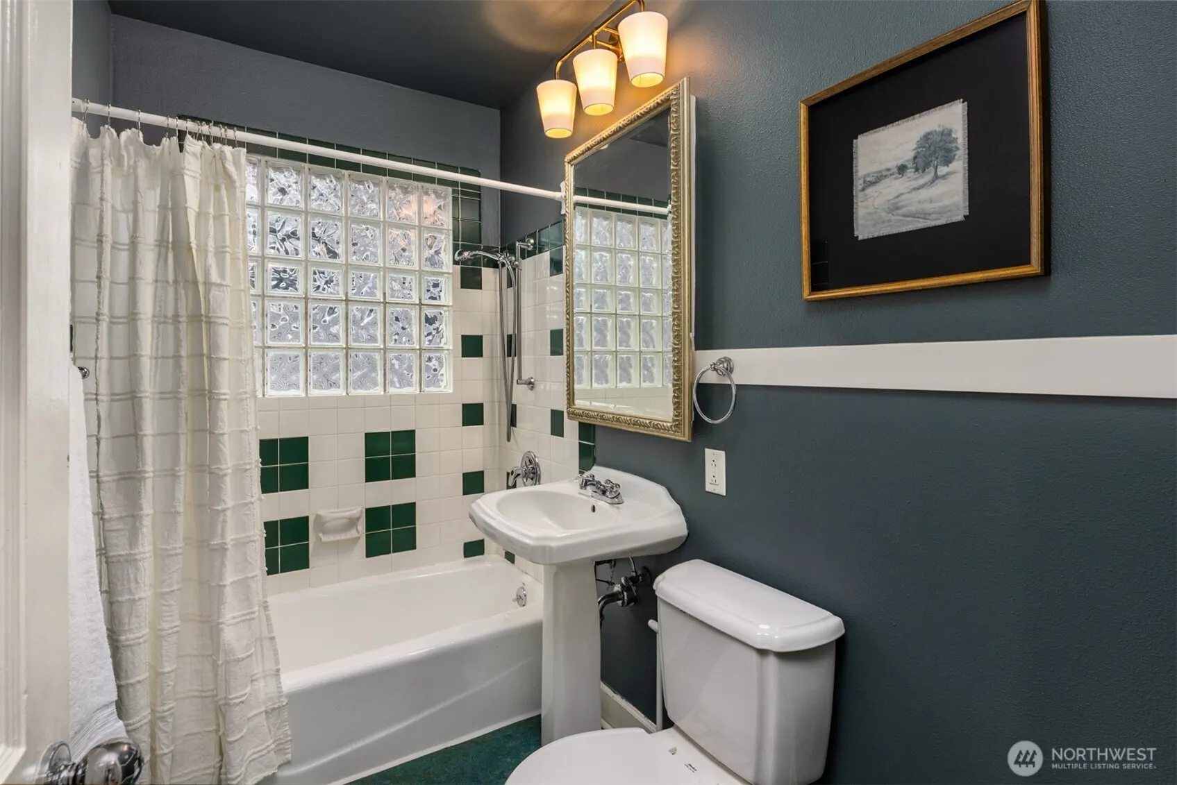6245 25th Avenue NE, Seattle, WA 98115