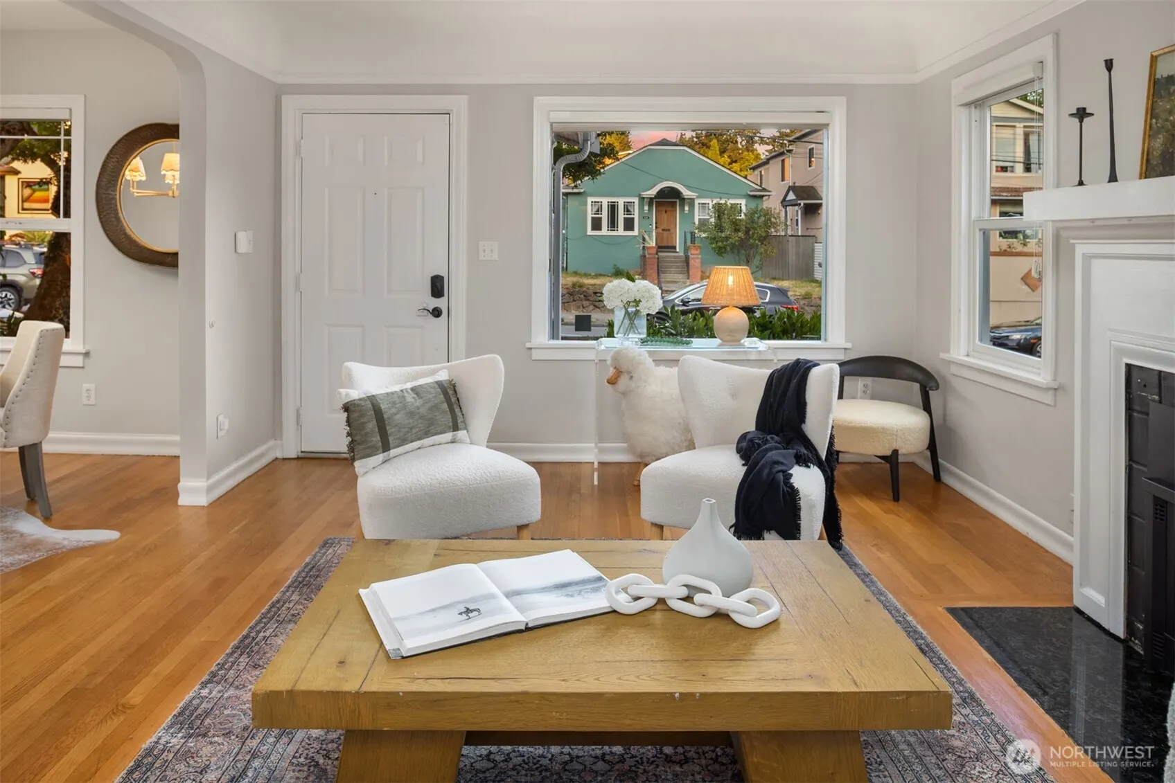 6245 25th Avenue NE, Seattle, WA 98115