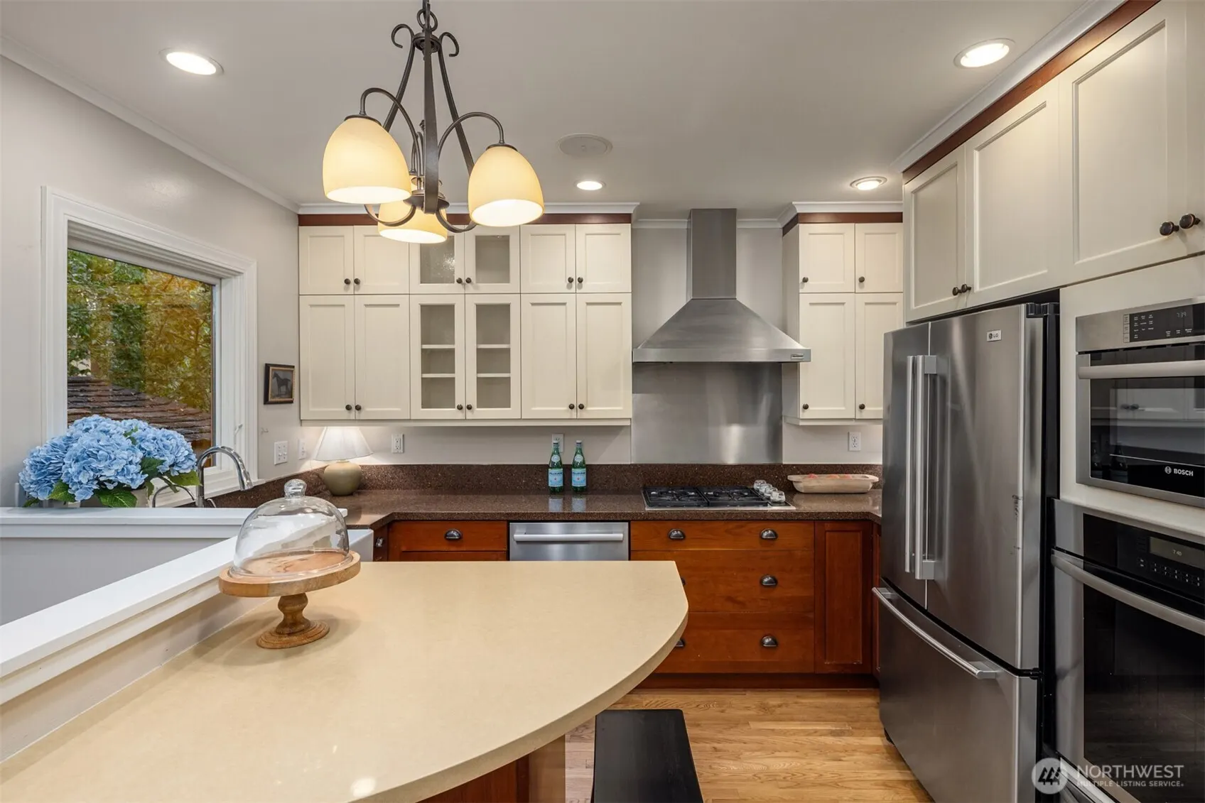 6245 25th Avenue NE, Seattle, WA 98115