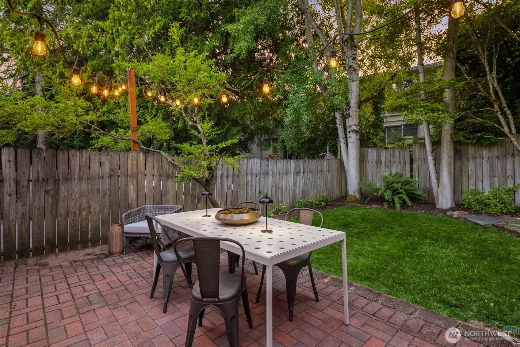 6245 25th Avenue NE, Seattle, WA 98115