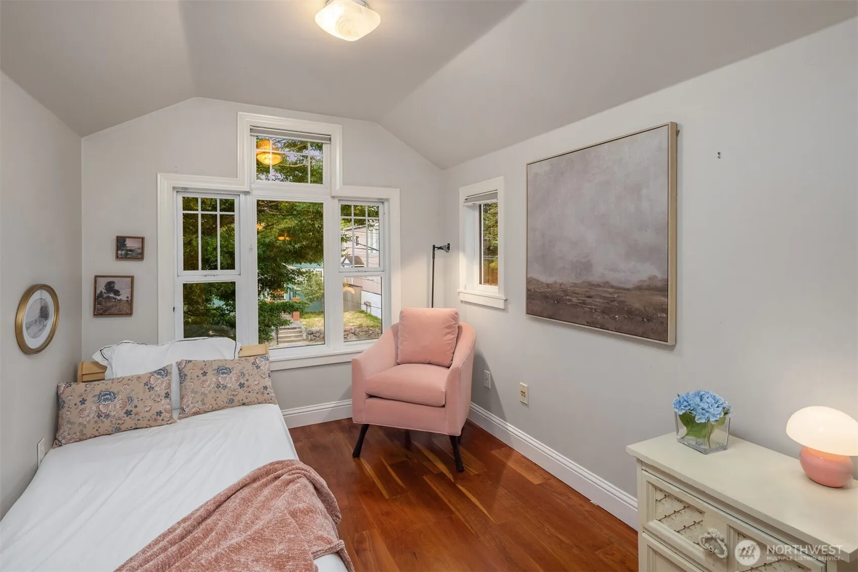 6245 25th Avenue NE, Seattle, WA 98115