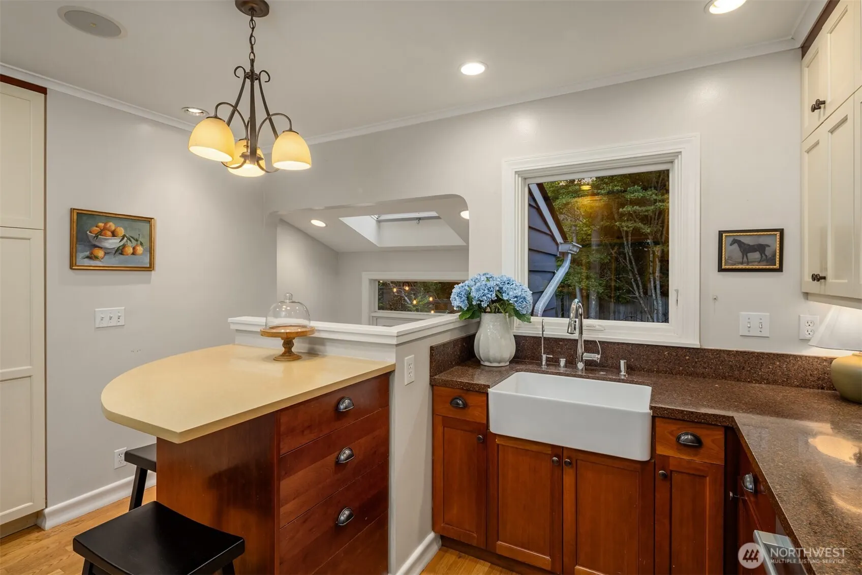 6245 25th Avenue NE, Seattle, WA 98115