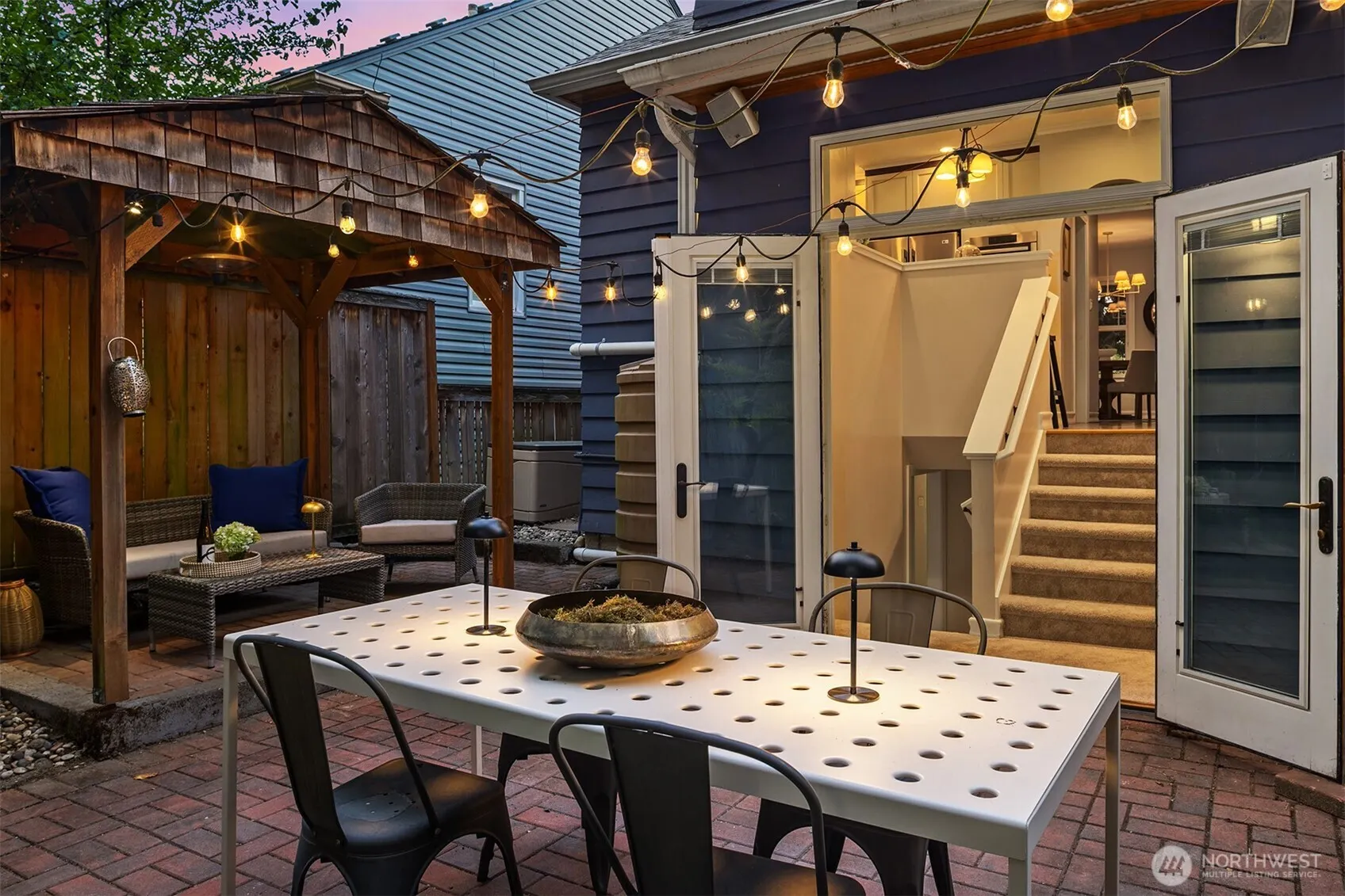 6245 25th Avenue NE, Seattle, WA 98115