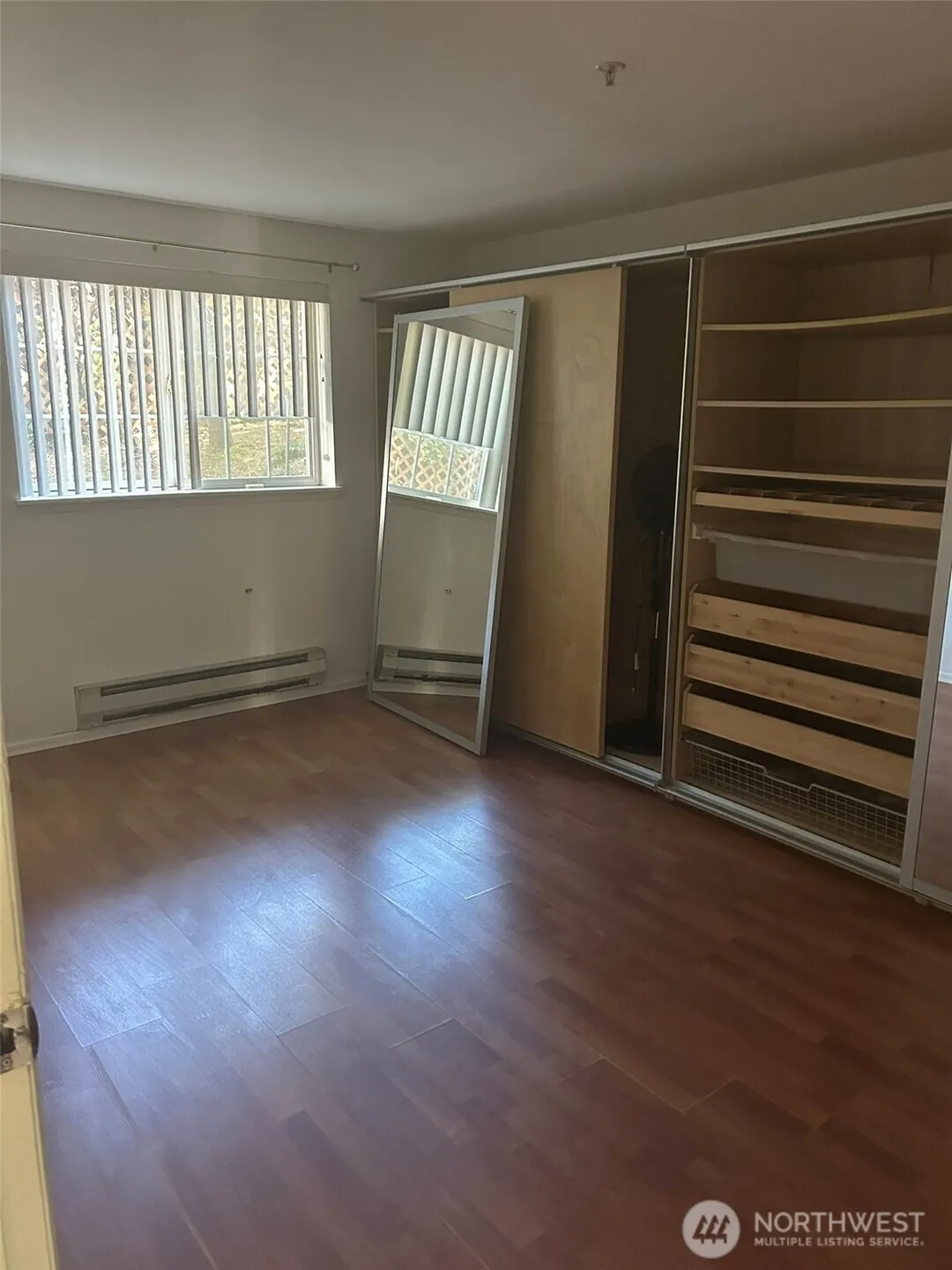 949 Aberdeen Avenue NE #E-117, Renton, WA 98056