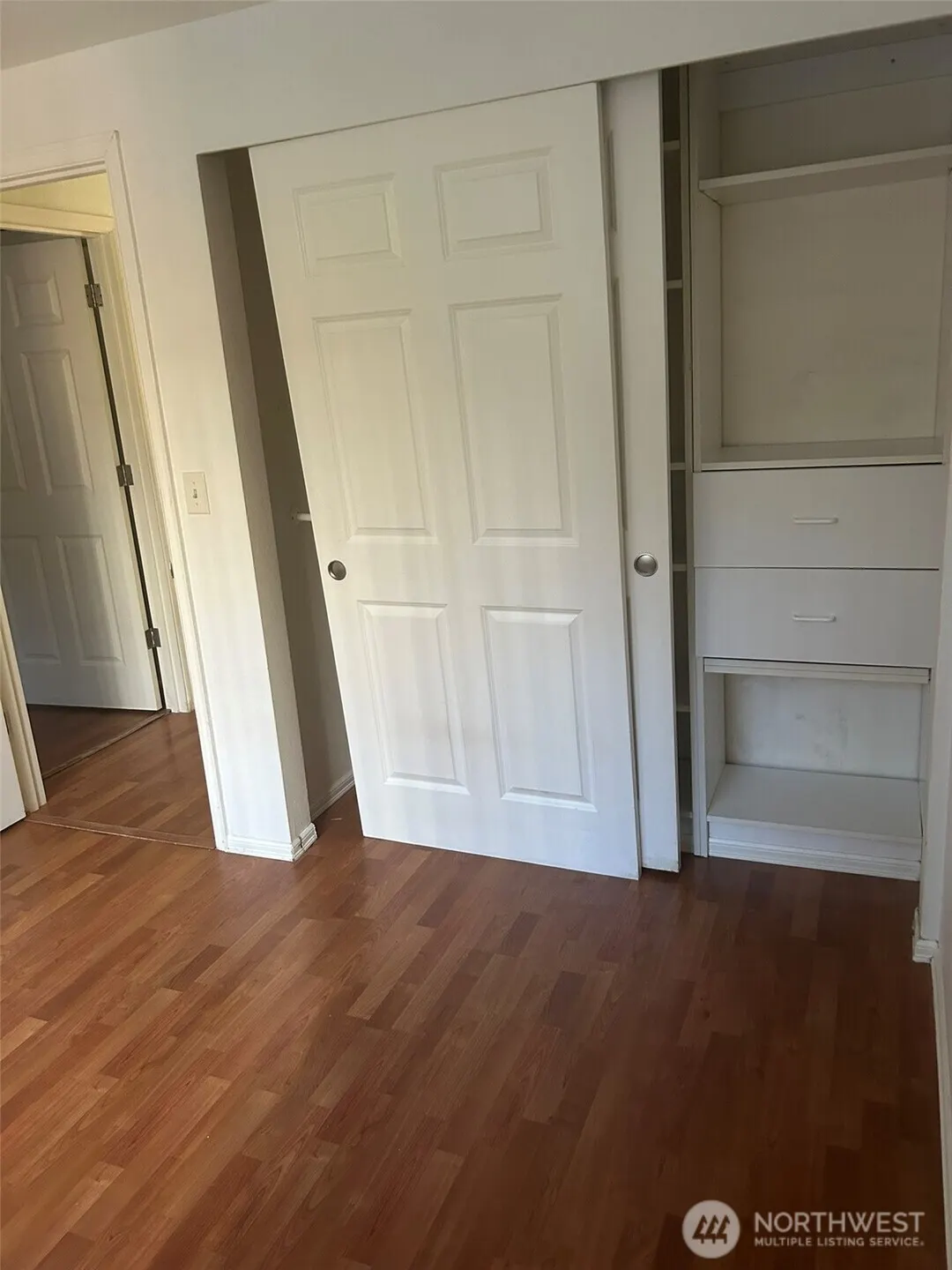 949 Aberdeen Avenue NE #E-117, Renton, WA 98056