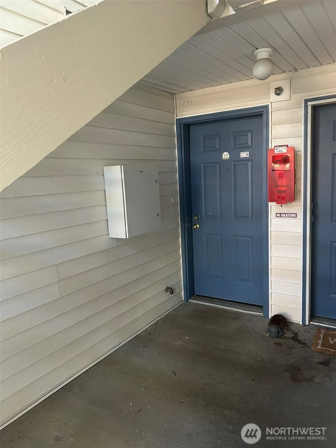 949 Aberdeen Avenue NE #E-117, Renton, WA 98056