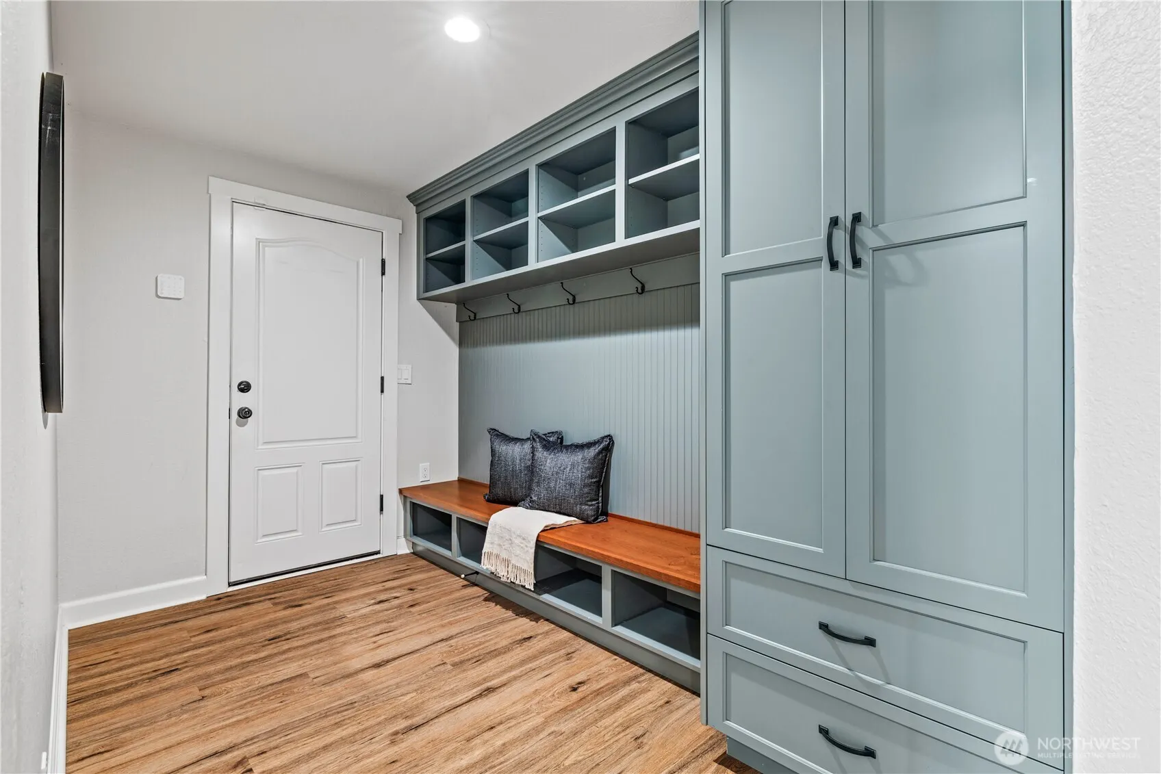 11236 115th Place NE, Kirkland, WA 98033