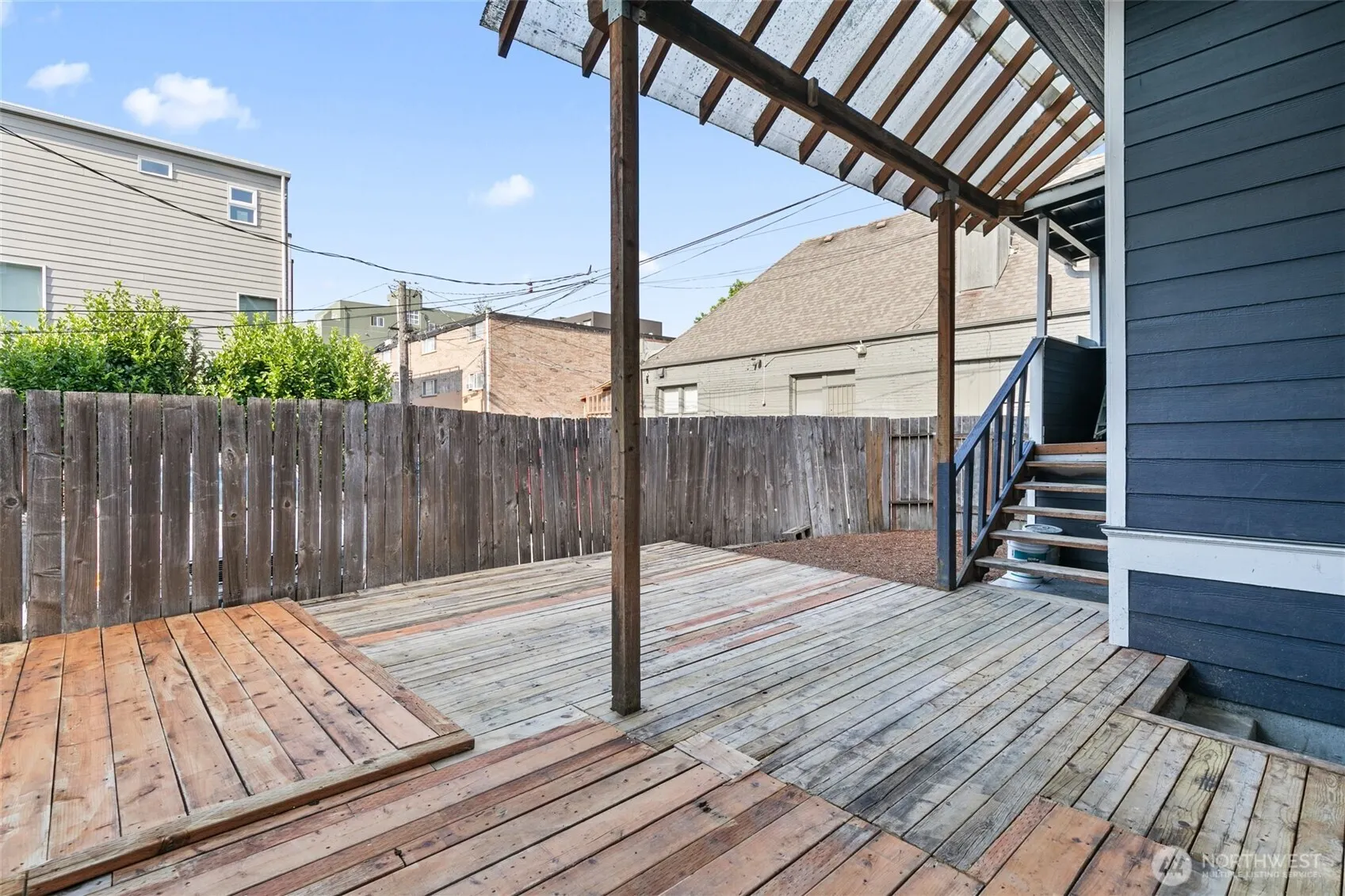 1310 NE 52nd Street , Seattle, WA 98102
