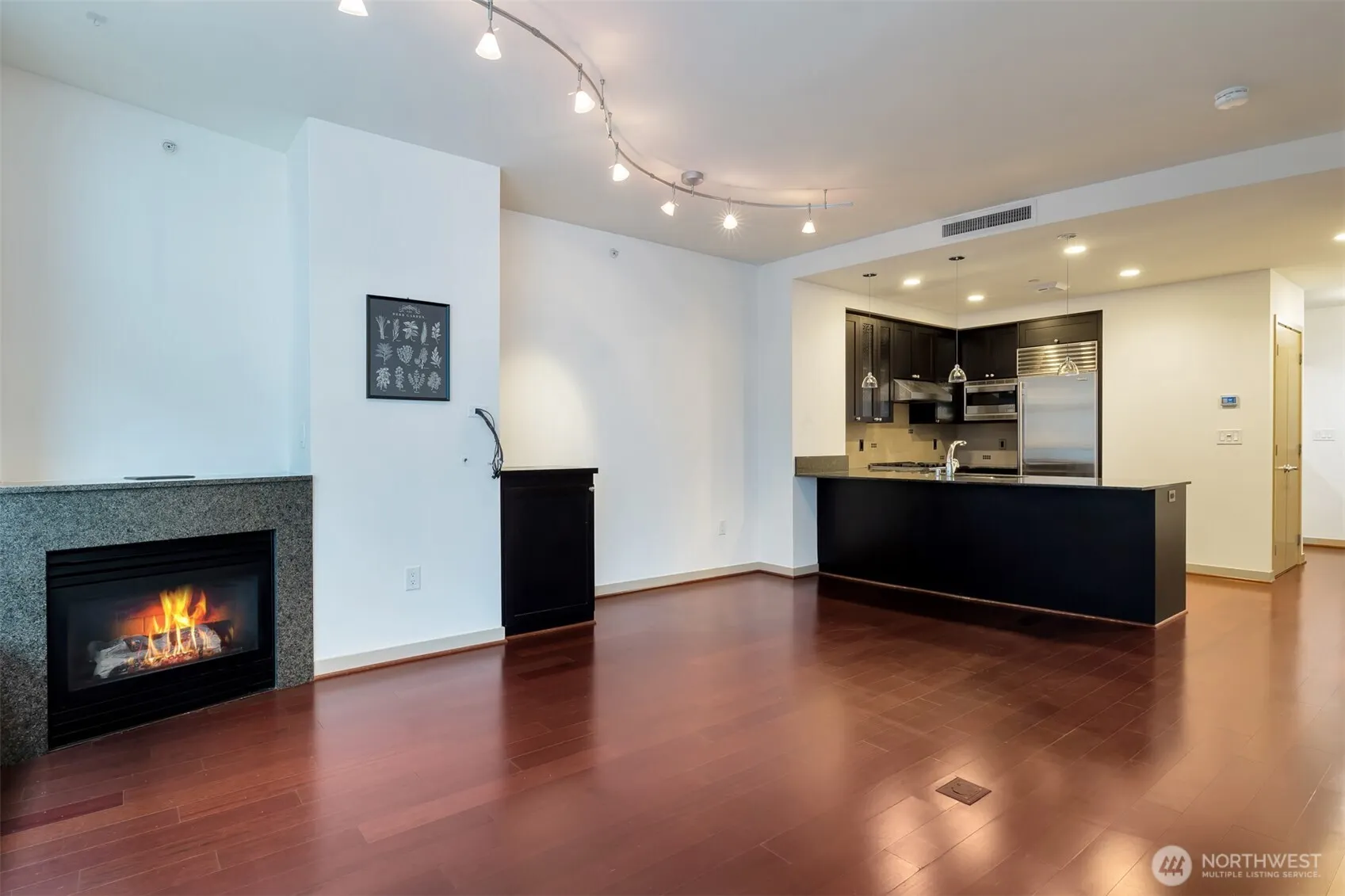 1000 1ST Avenue #1603, Seattle, WA 98104
