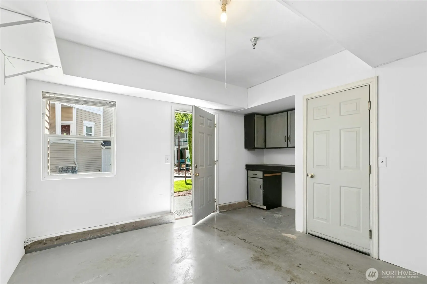 11897 NE 163rd Place #20-2, Bothell, WA 98011