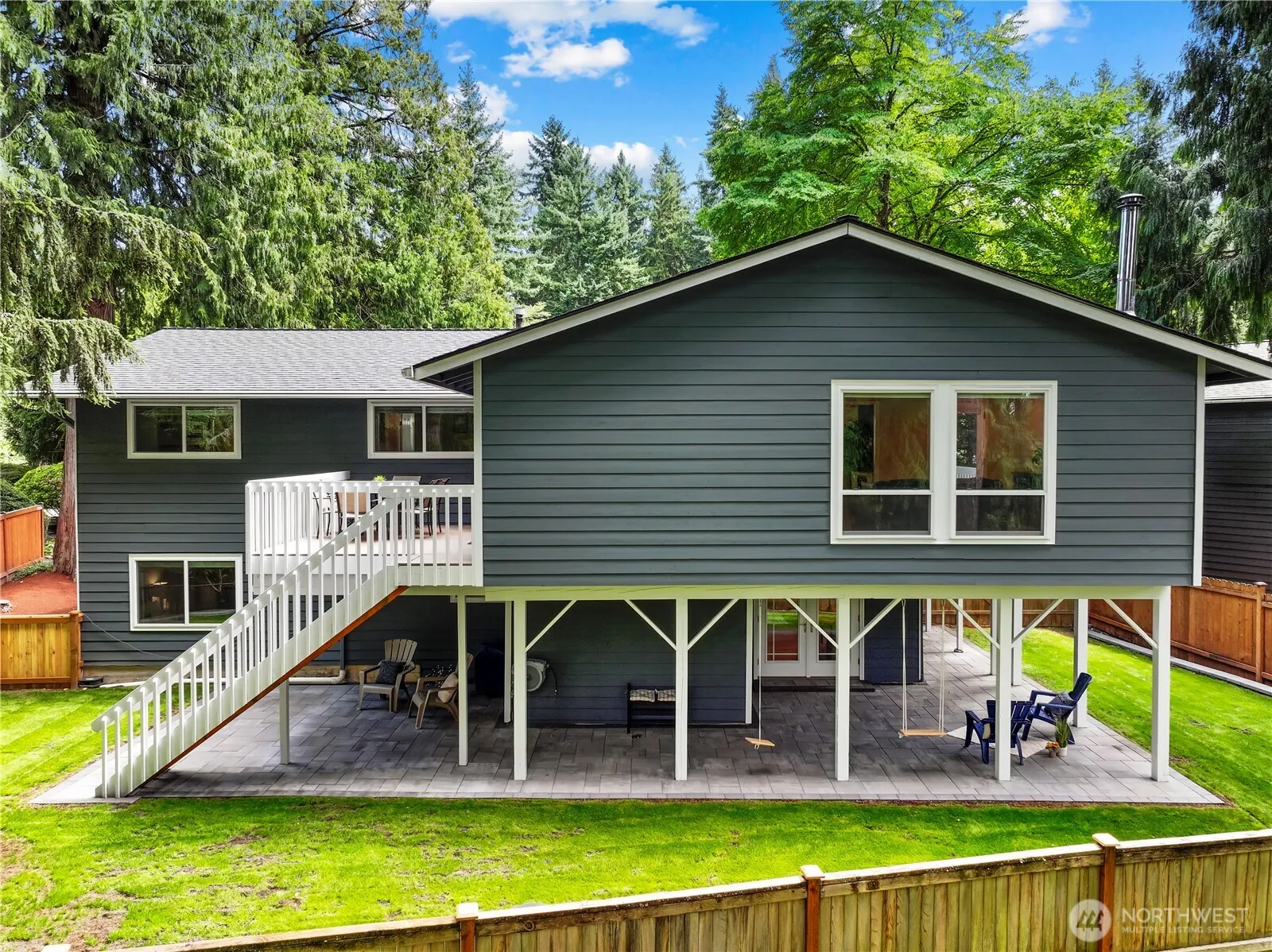 10417 165th Place NE, Redmond, WA 98052