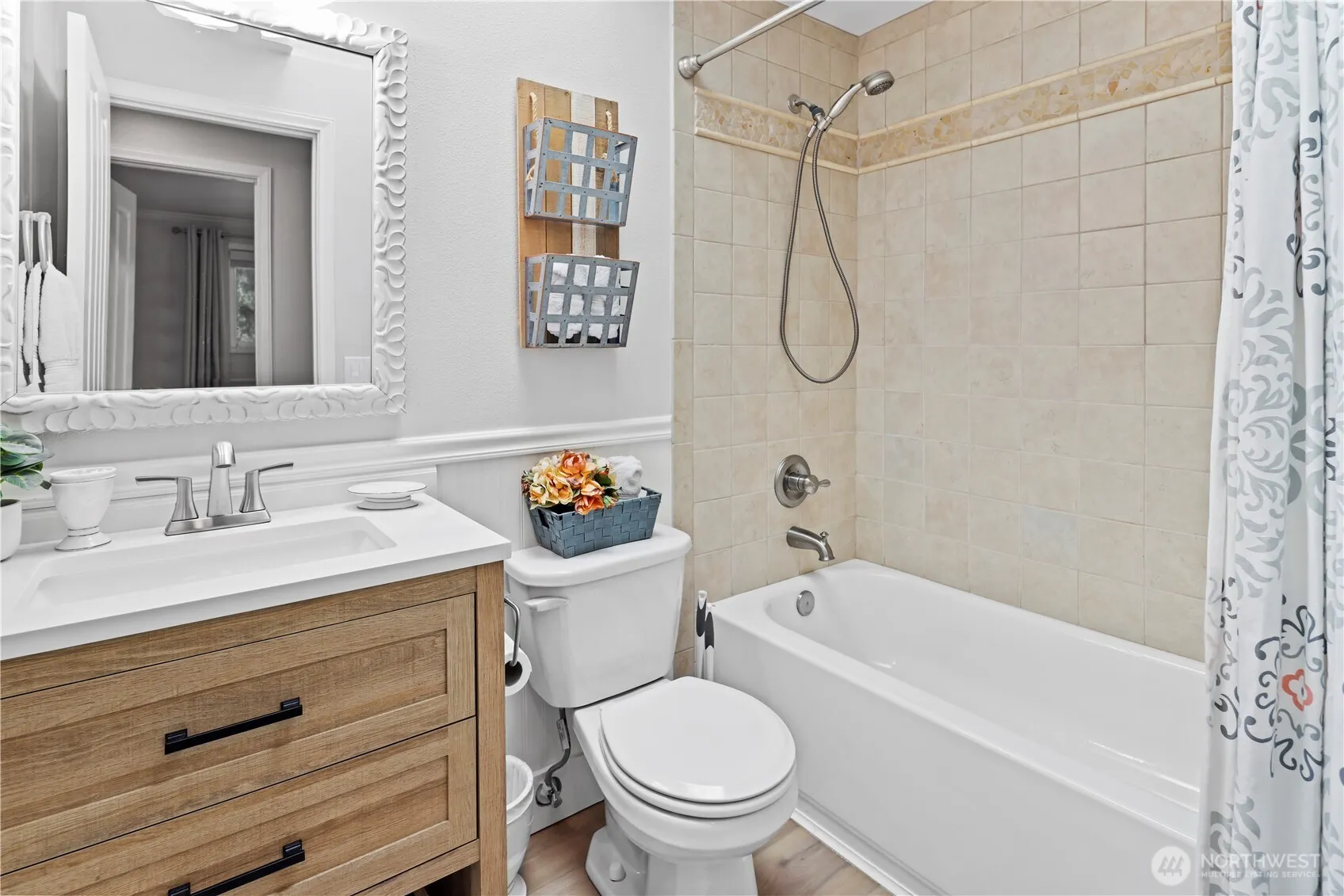 10417 165th Place NE, Redmond, WA 98052