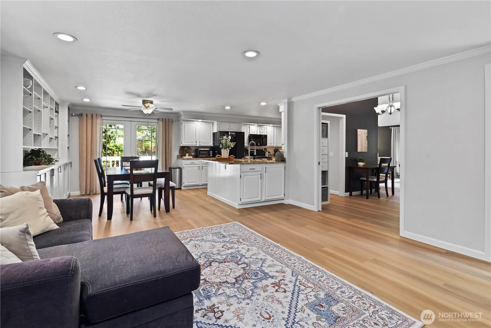 10417 165th Place NE, Redmond, WA 98052