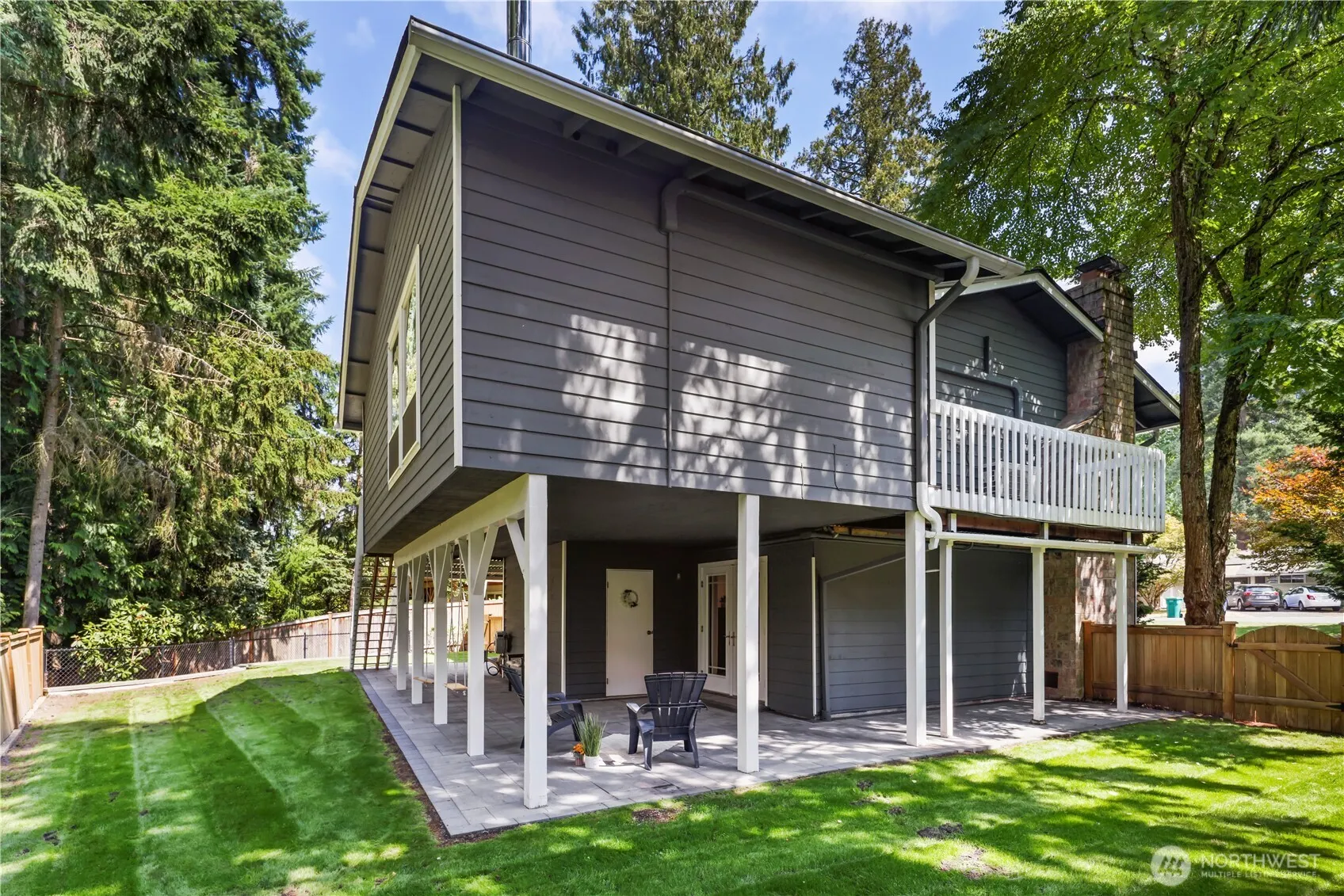 10417 165th Place NE, Redmond, WA 98052