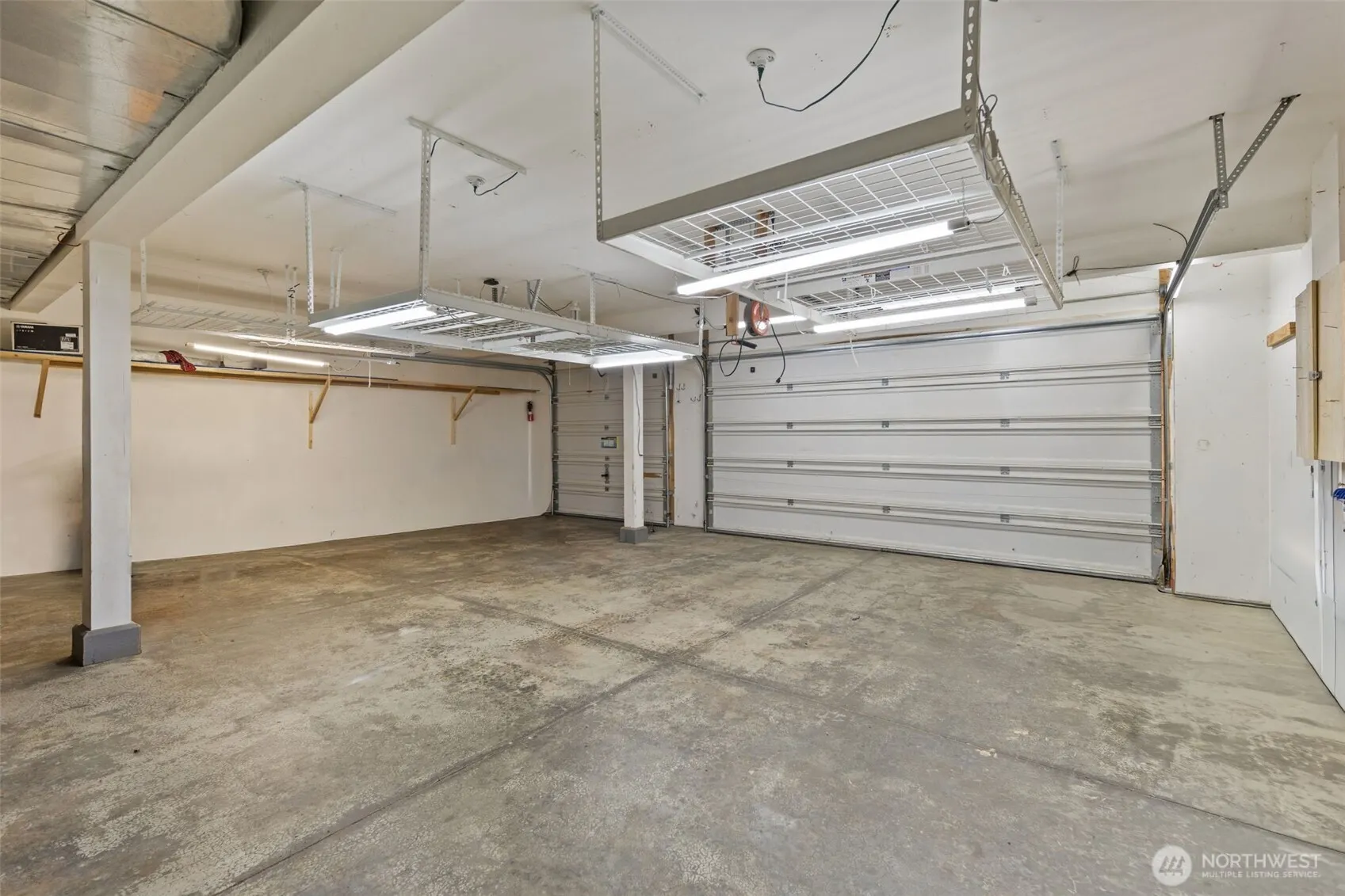 2040 277th Avenue SE, Sammamish, WA 98075