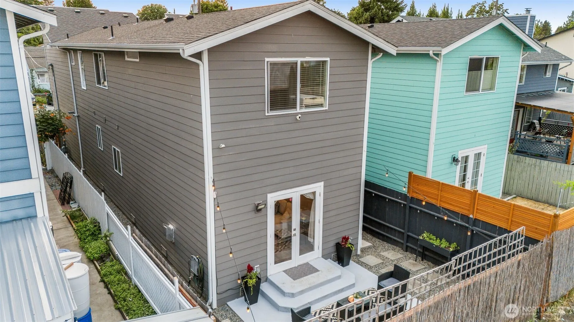 10232 17th Avenue SW, Seattle, WA 98146