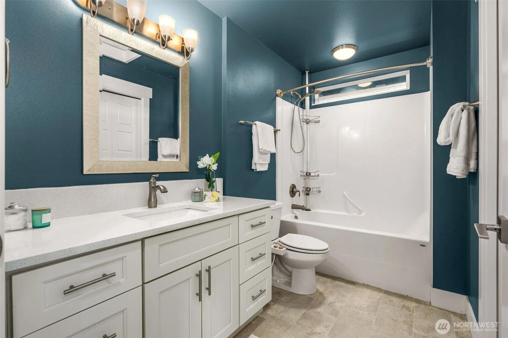 10232 17th Avenue SW, Seattle, WA 98146