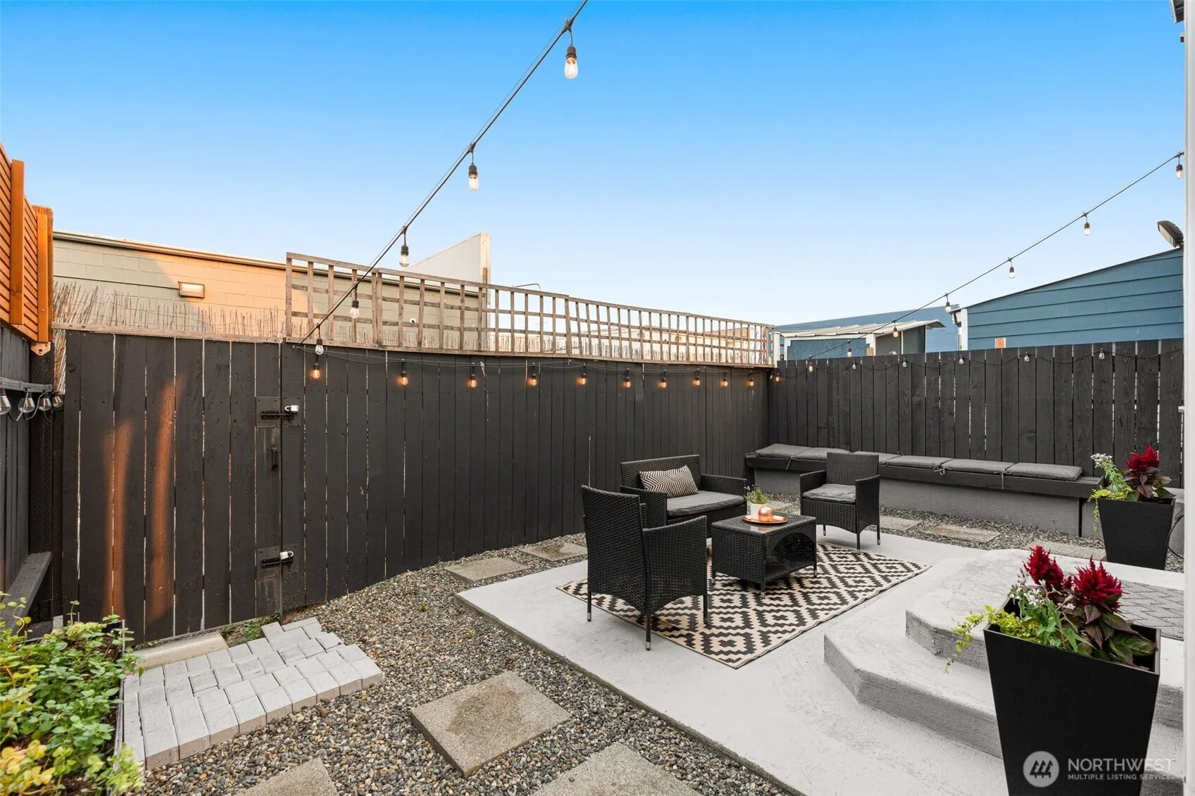 10232 17th Avenue SW, Seattle, WA 98146