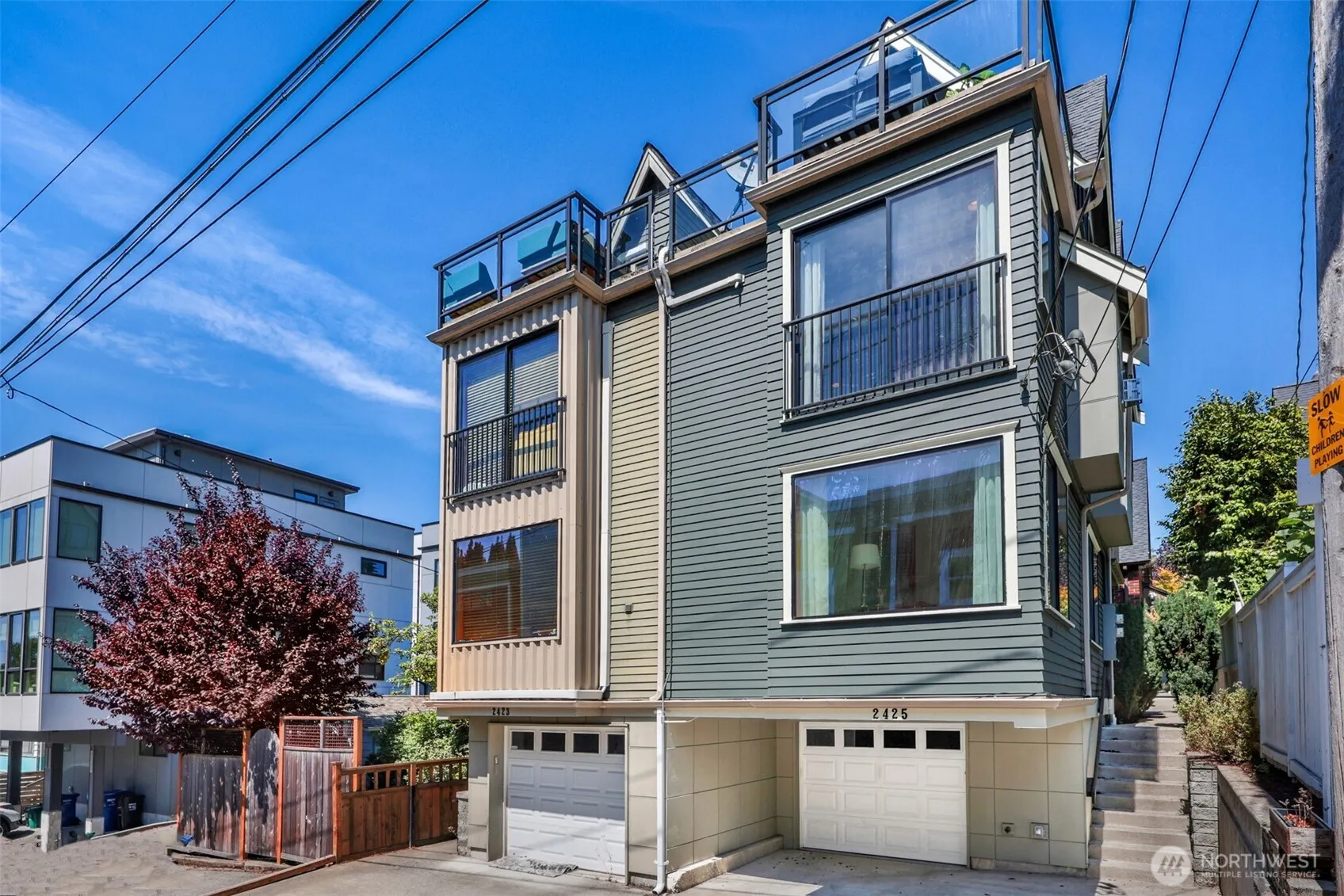 2425 N 75th Street , Seattle, WA 98103
