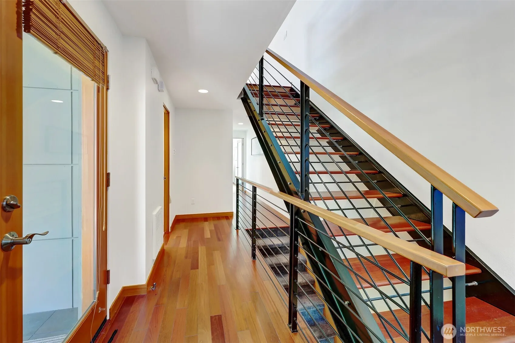 2425 N 75th Street , Seattle, WA 98103