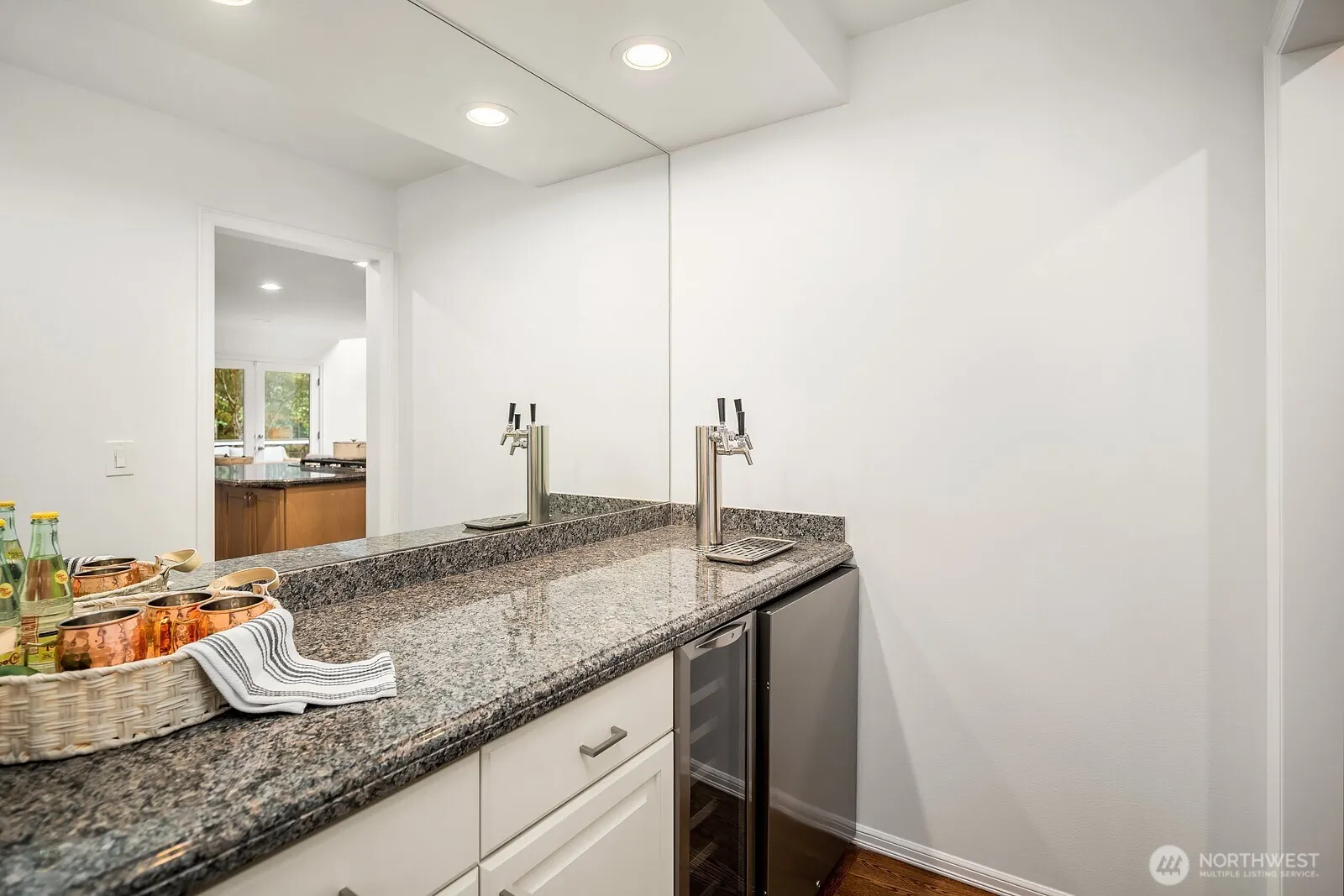 21416 NE 81st Street , Redmond, WA 98053