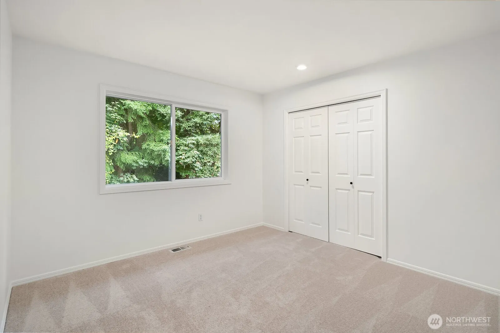 21416 NE 81st Street , Redmond, WA 98053