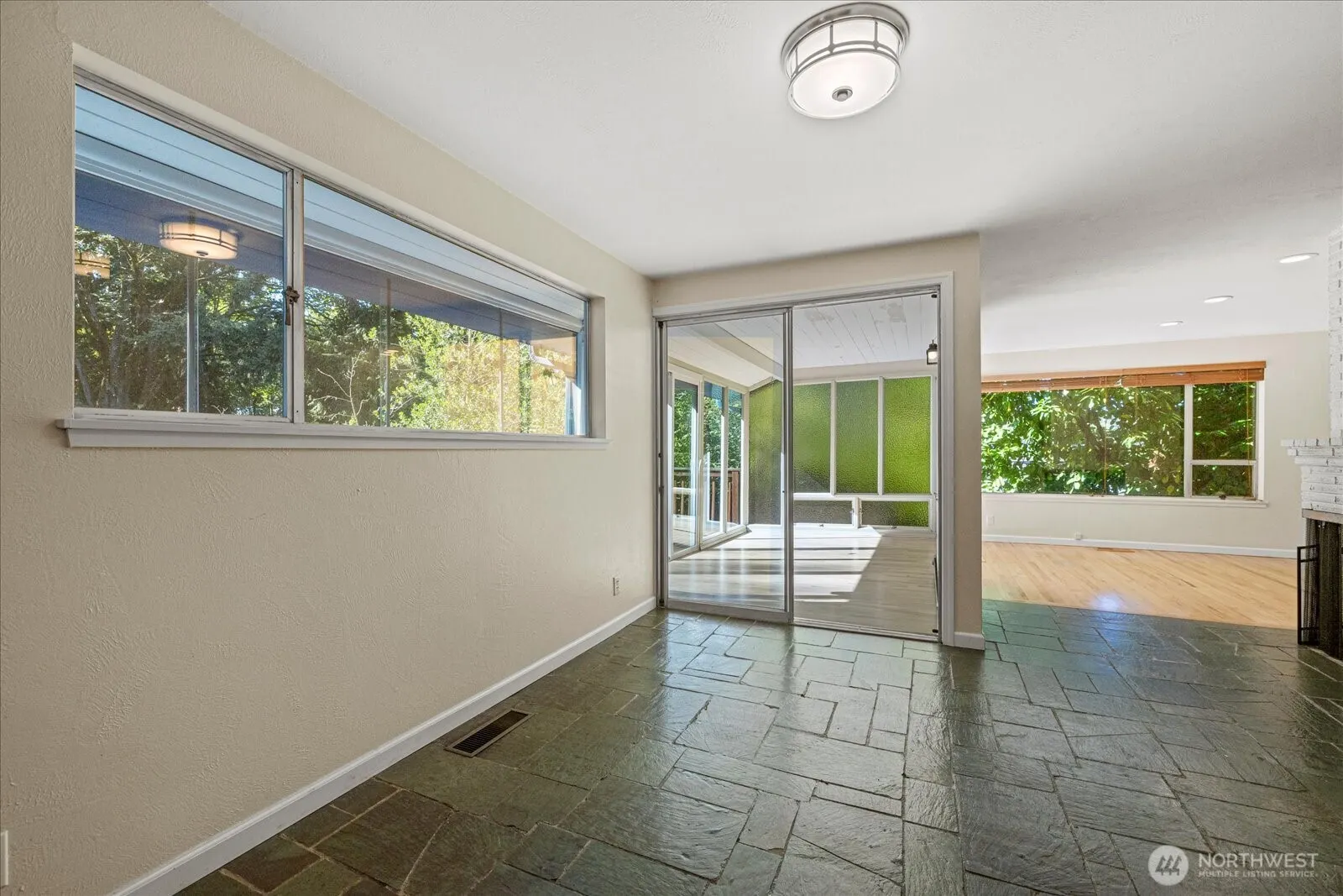 3415 103rd Place NE, Bellevue, WA 98004