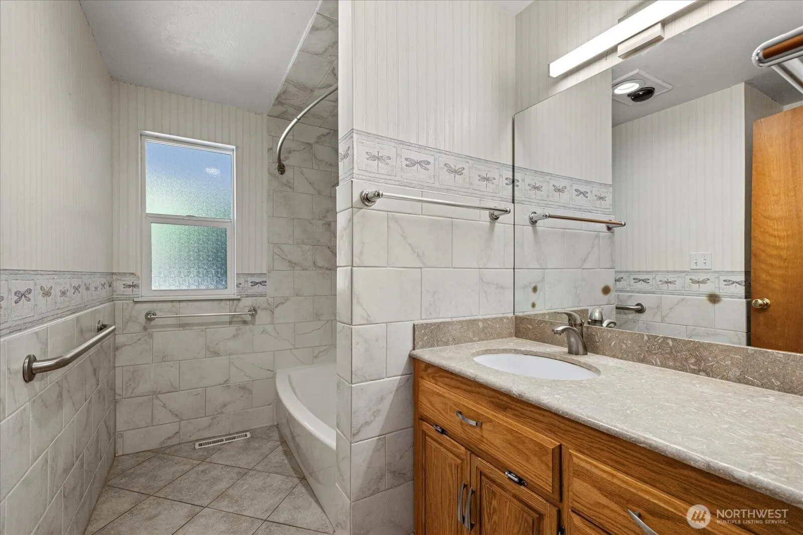 3415 103rd Place NE, Bellevue, WA 98004