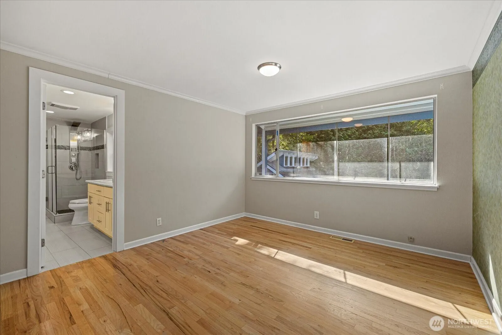 3415 103rd Place NE, Bellevue, WA 98004