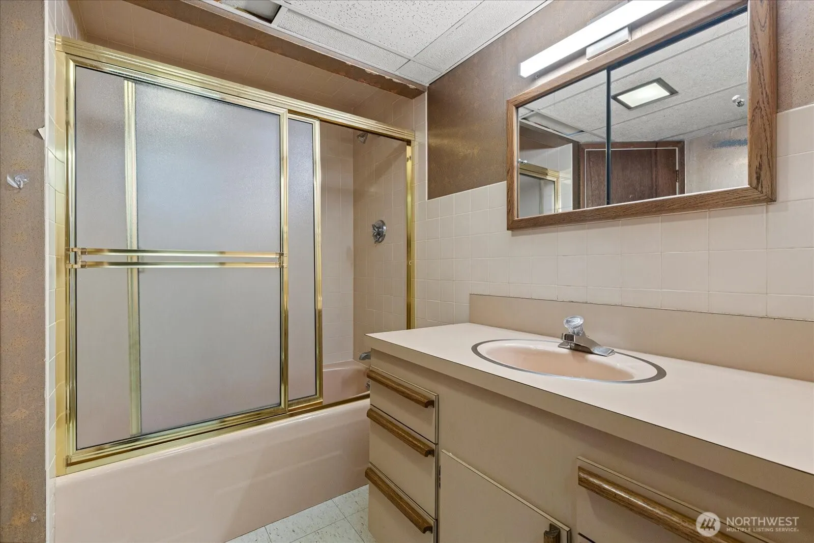 3415 103rd Place NE, Bellevue, WA 98004