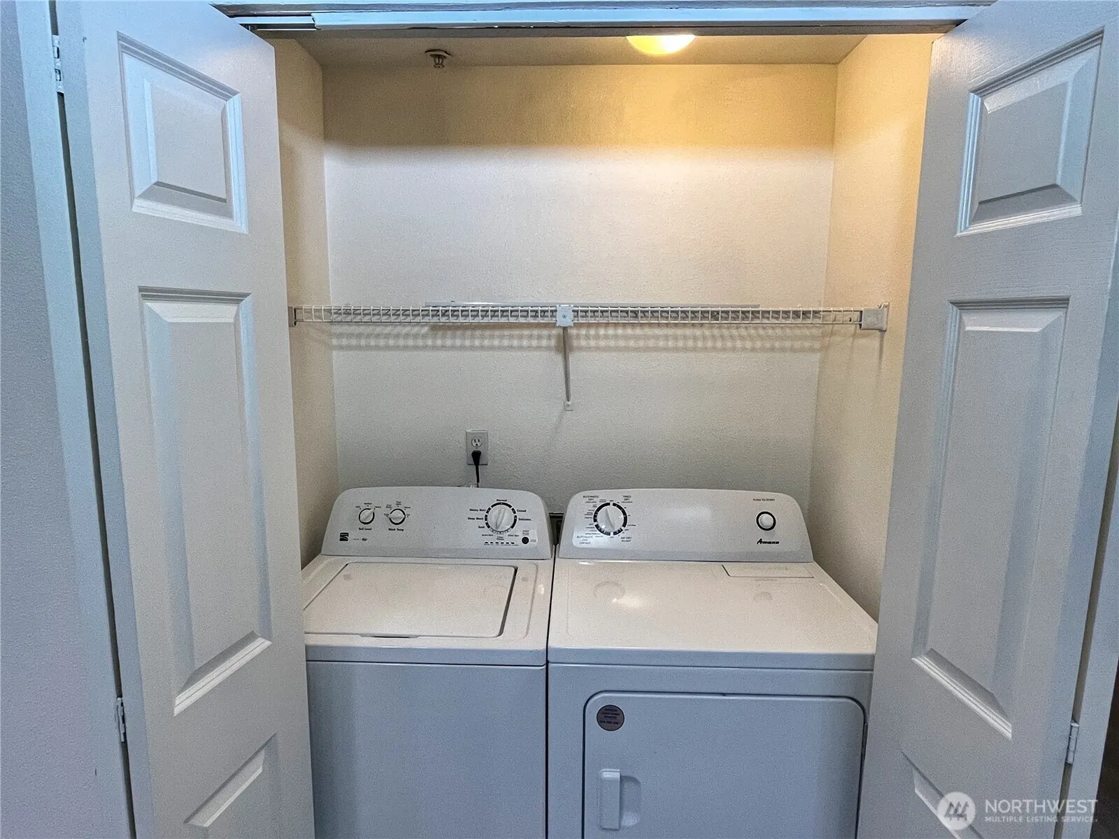 26335 116th Avenue SE #H-302, Kent, WA 98030