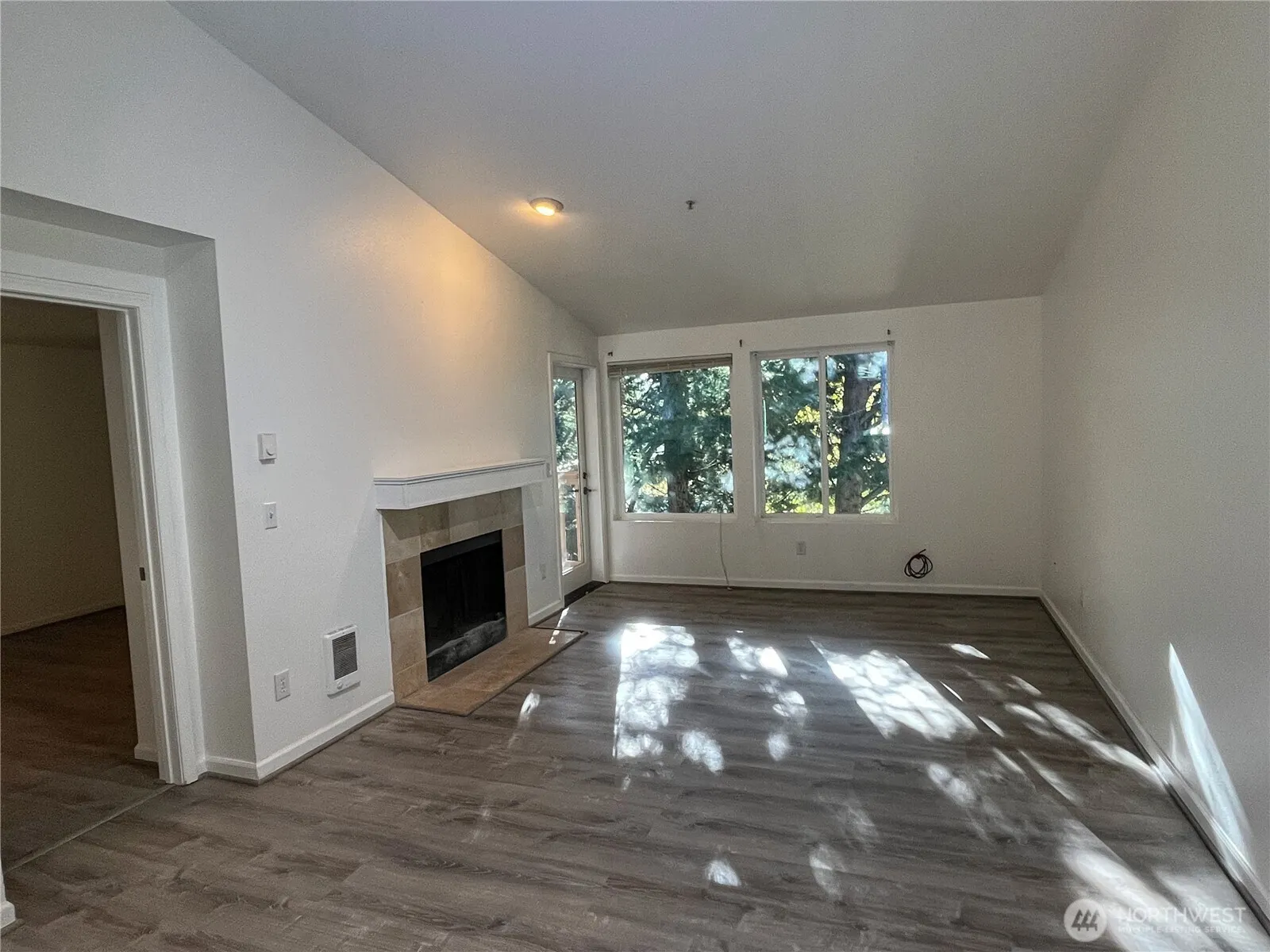 26335 116th Avenue SE #H-302, Kent, WA 98030