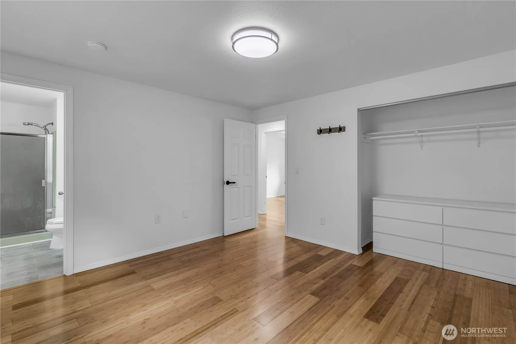 4418 S 257th Street , Kent, WA 98032