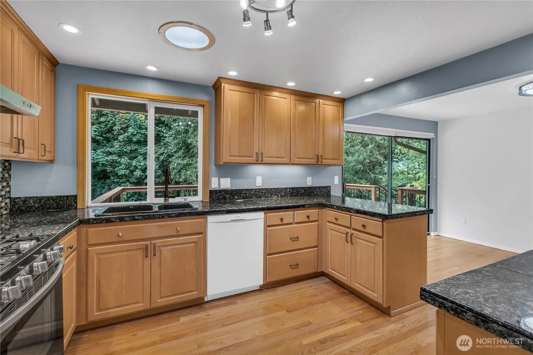 4418 S 257th Street , Kent, WA 98032