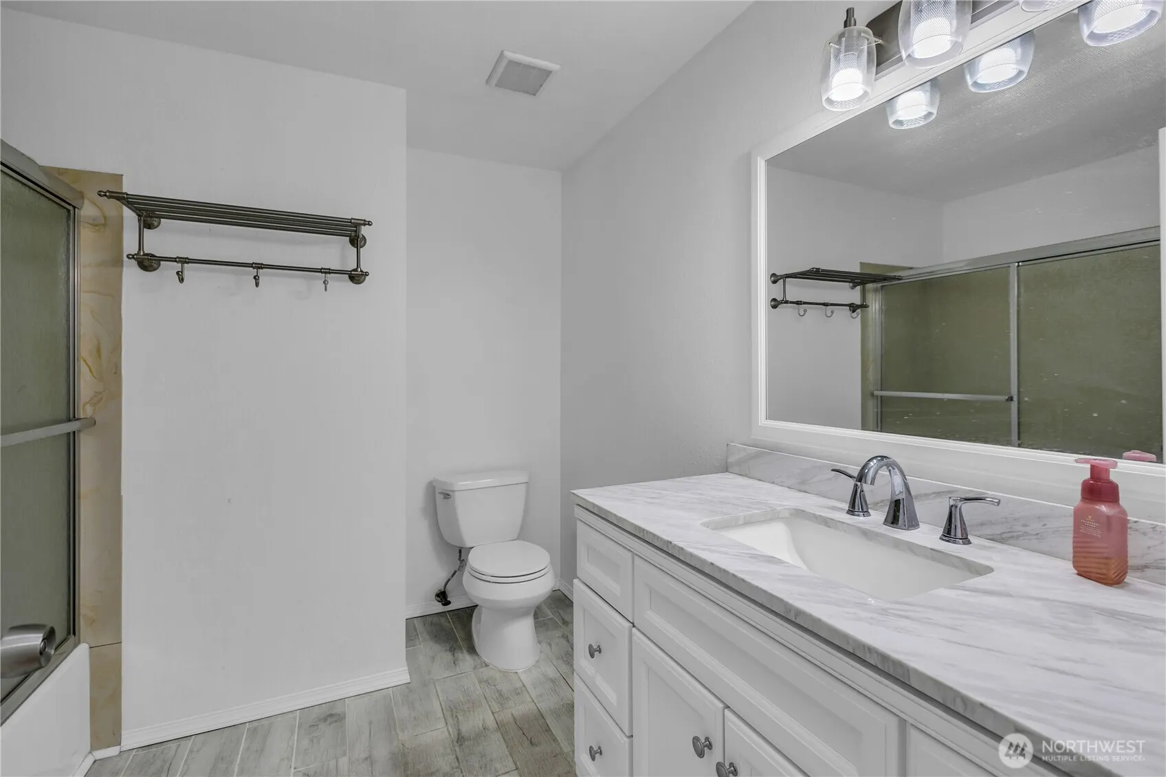 4418 S 257th Street , Kent, WA 98032