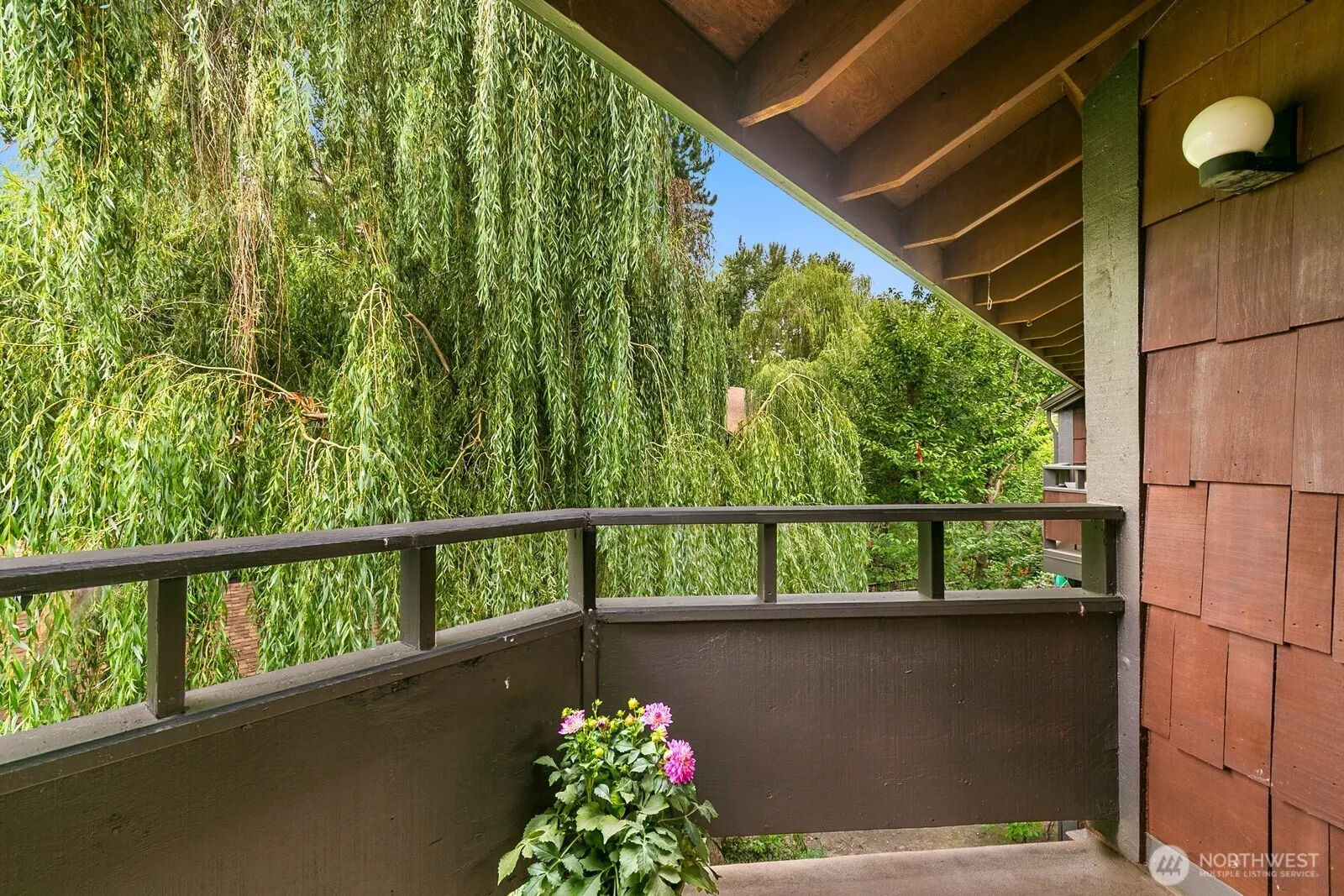 2300 NE 89th Street #8905, Seattle, WA 98115