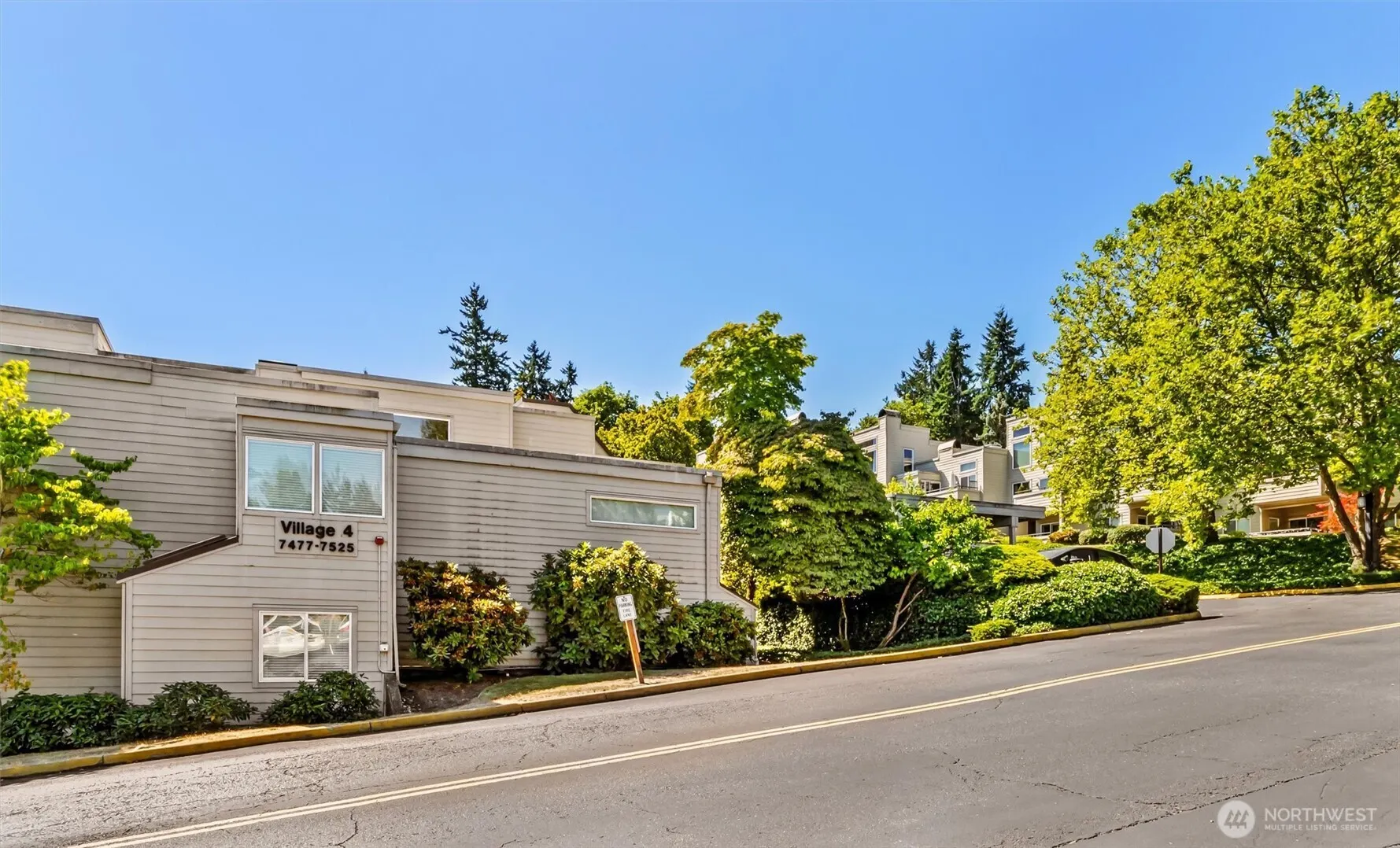 7481 Old Redmond Road #421, Redmond, WA 98052-4231