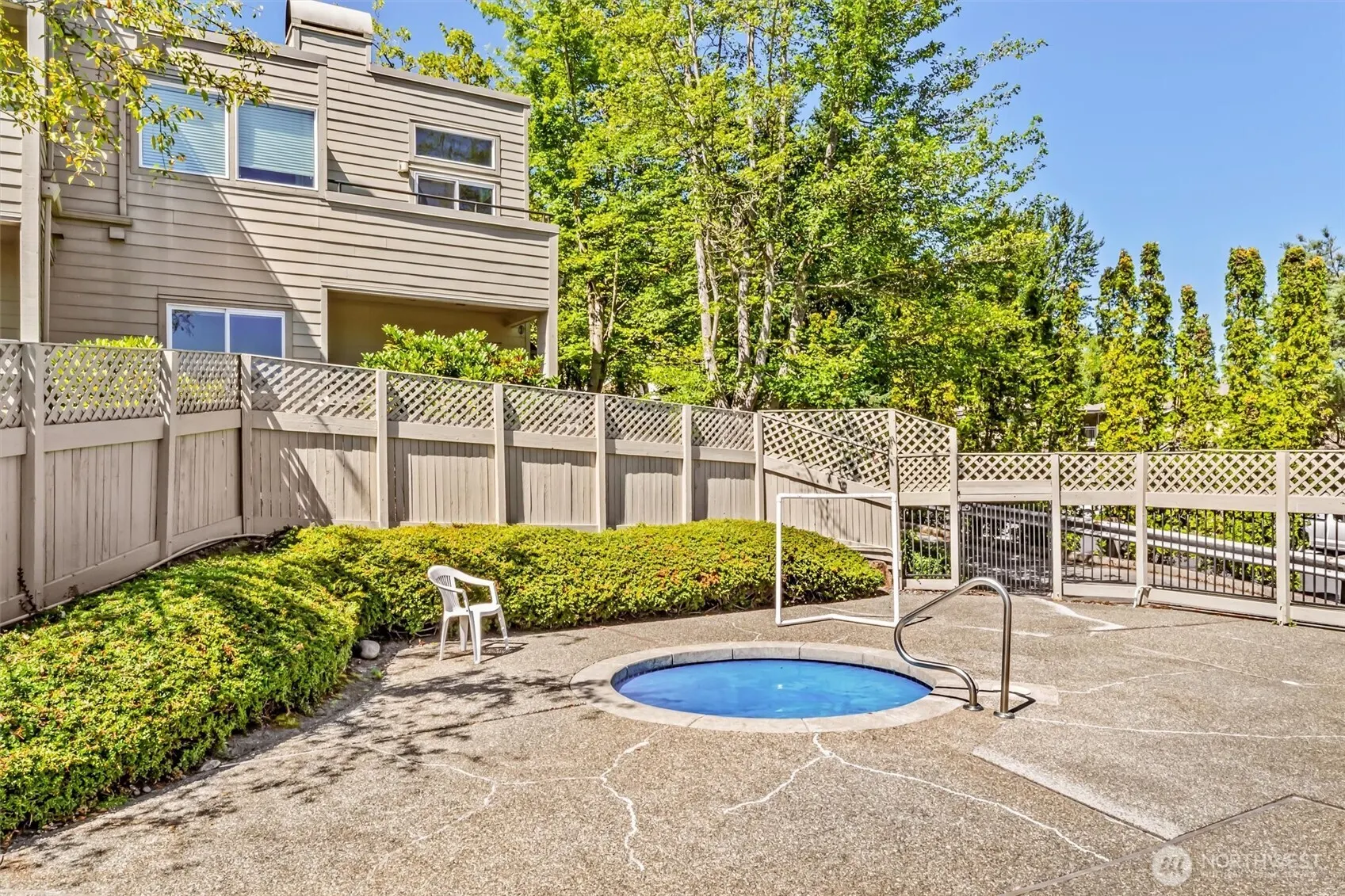7481 Old Redmond Road #421, Redmond, WA 98052-4231