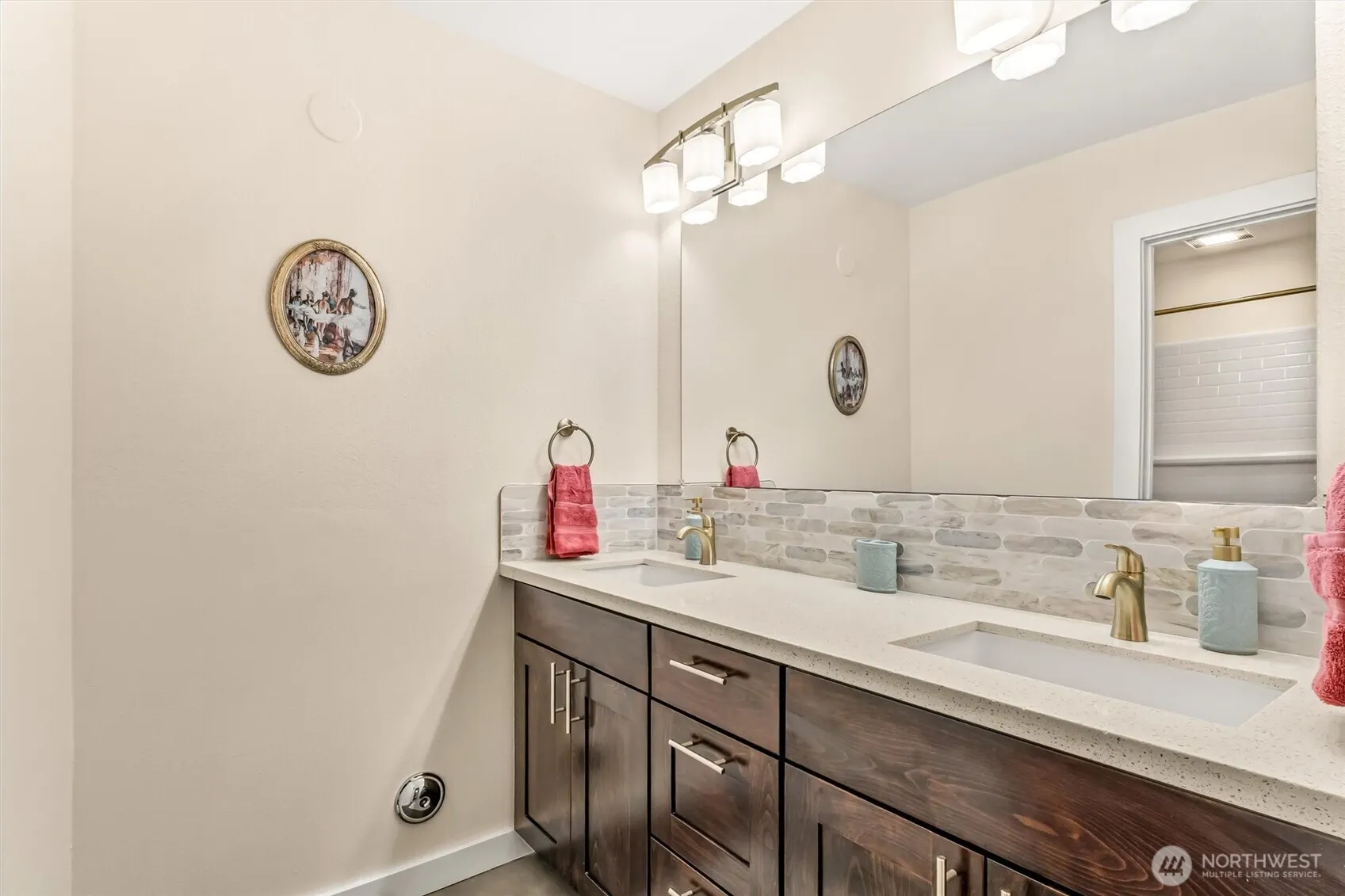7481 Old Redmond Road #421, Redmond, WA 98052-4231