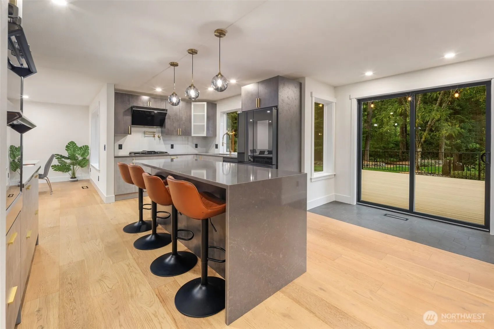 29304 204th Place SE, Kent, WA 98042