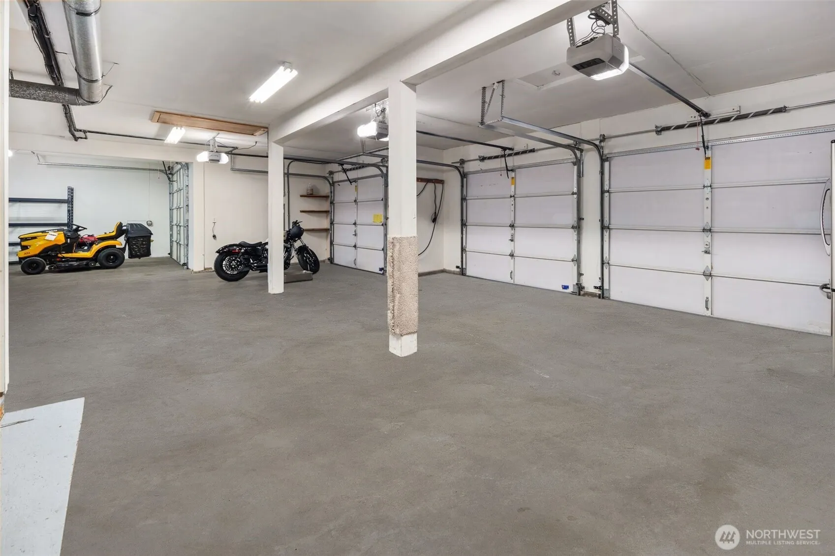 29304 204th Place SE, Kent, WA 98042
