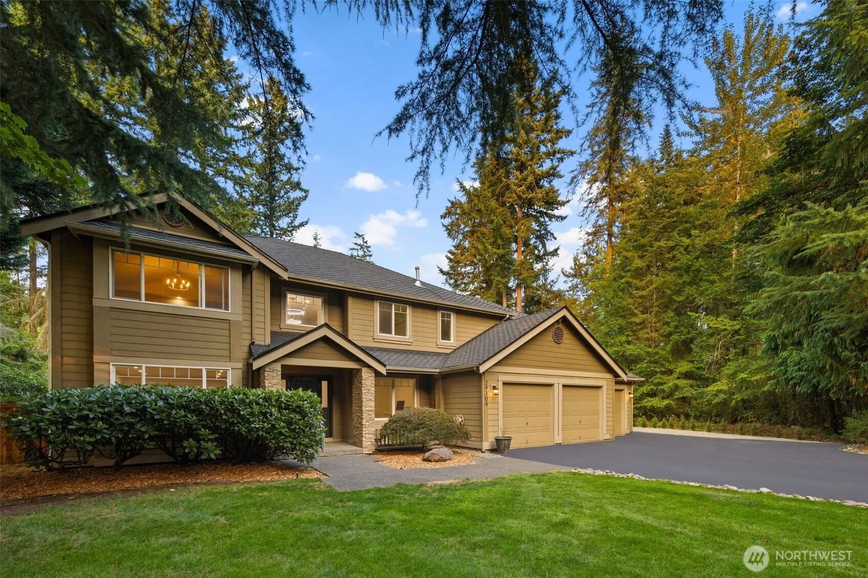 29304 204th Place SE, Kent, WA 98042