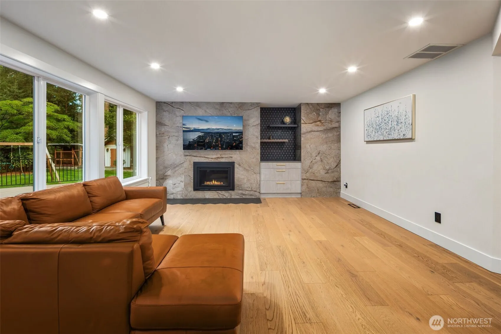 29304 204th Place SE, Kent, WA 98042